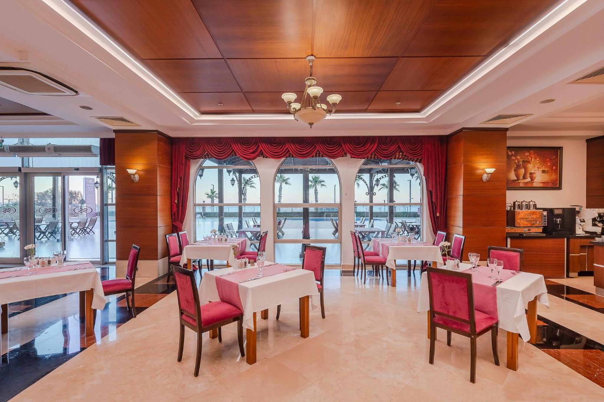 Crowne Plaza Antalya, an IHG Hotel - Image 95