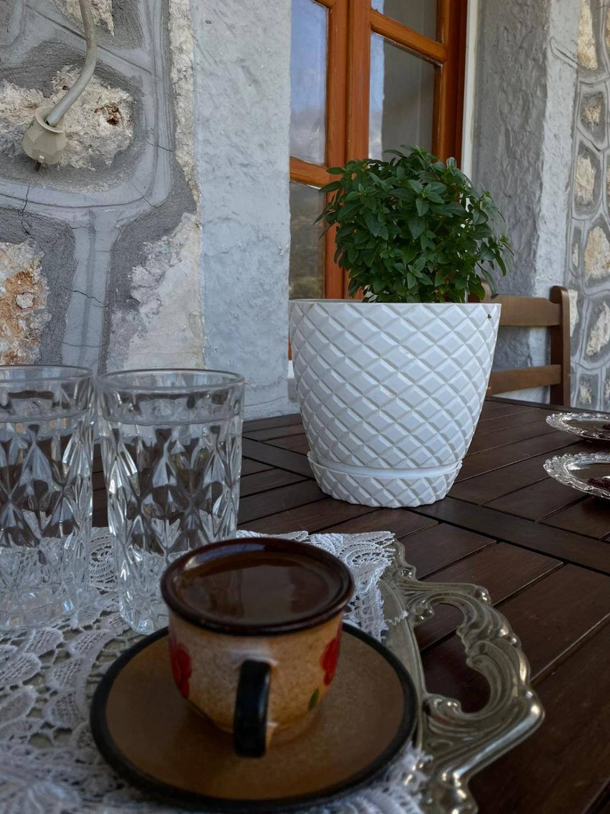 Himara Blue