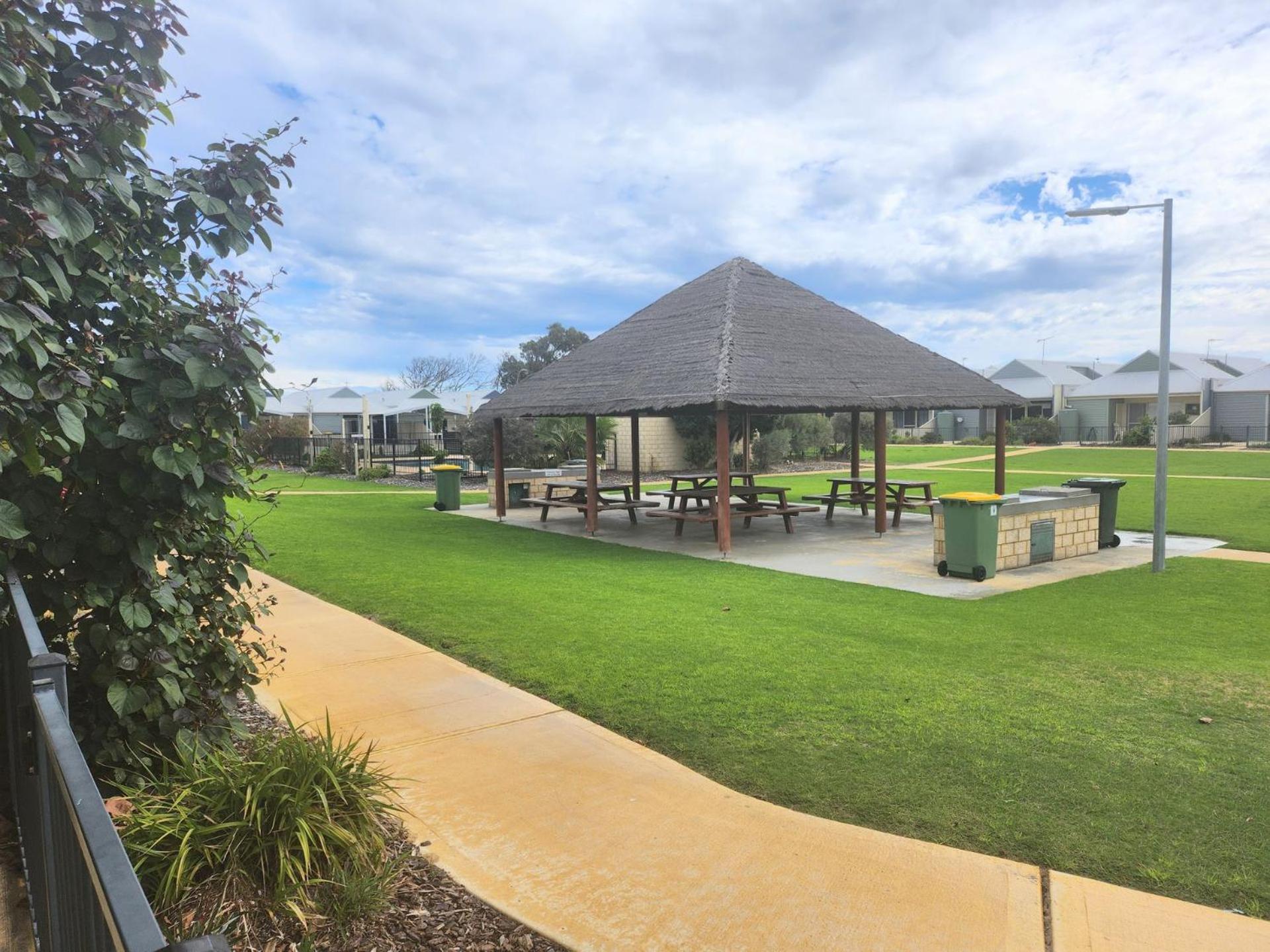 Unit 44 Seafront Estate