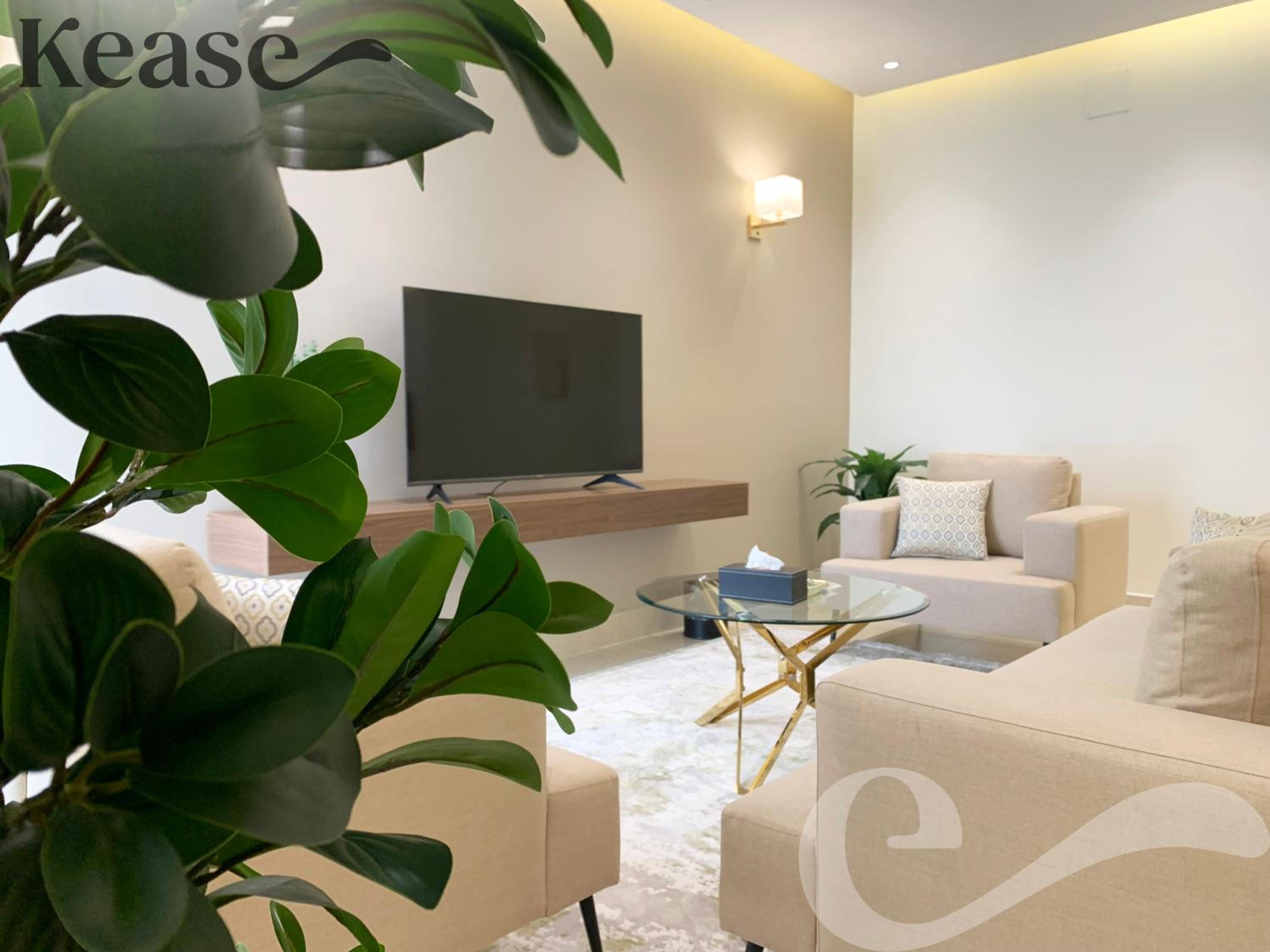 Kease Yasmin E-3 Royal touch GX80