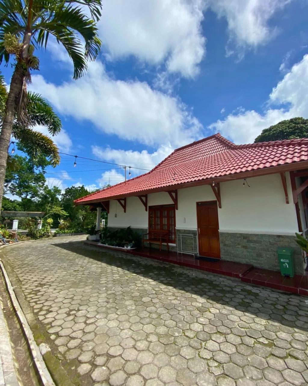 Vila Vidi Kaliurang view 4