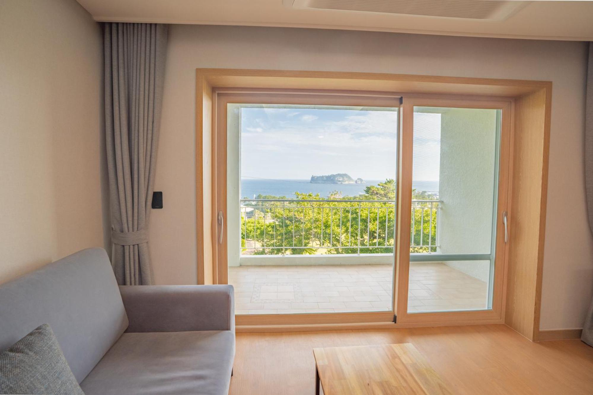 Seaore Resort