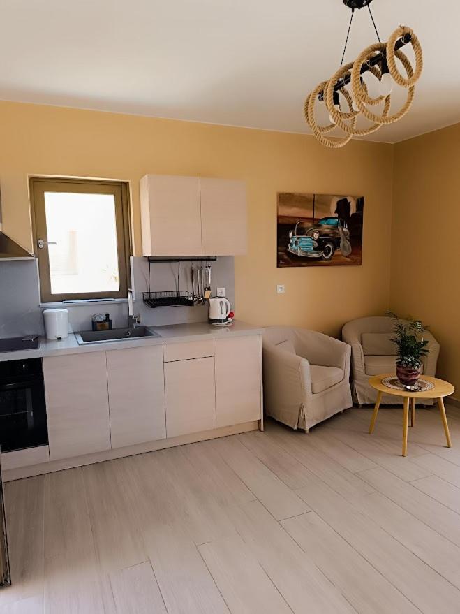 Paliochora Beachfront Escape, Milolithos Pool Retreats