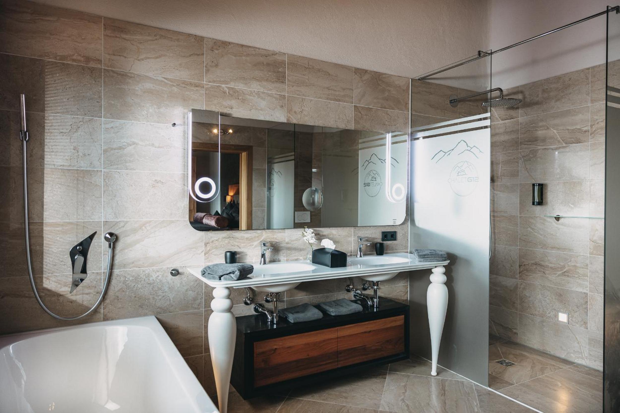 CHALET G12 - Mountain Luxury Apartments