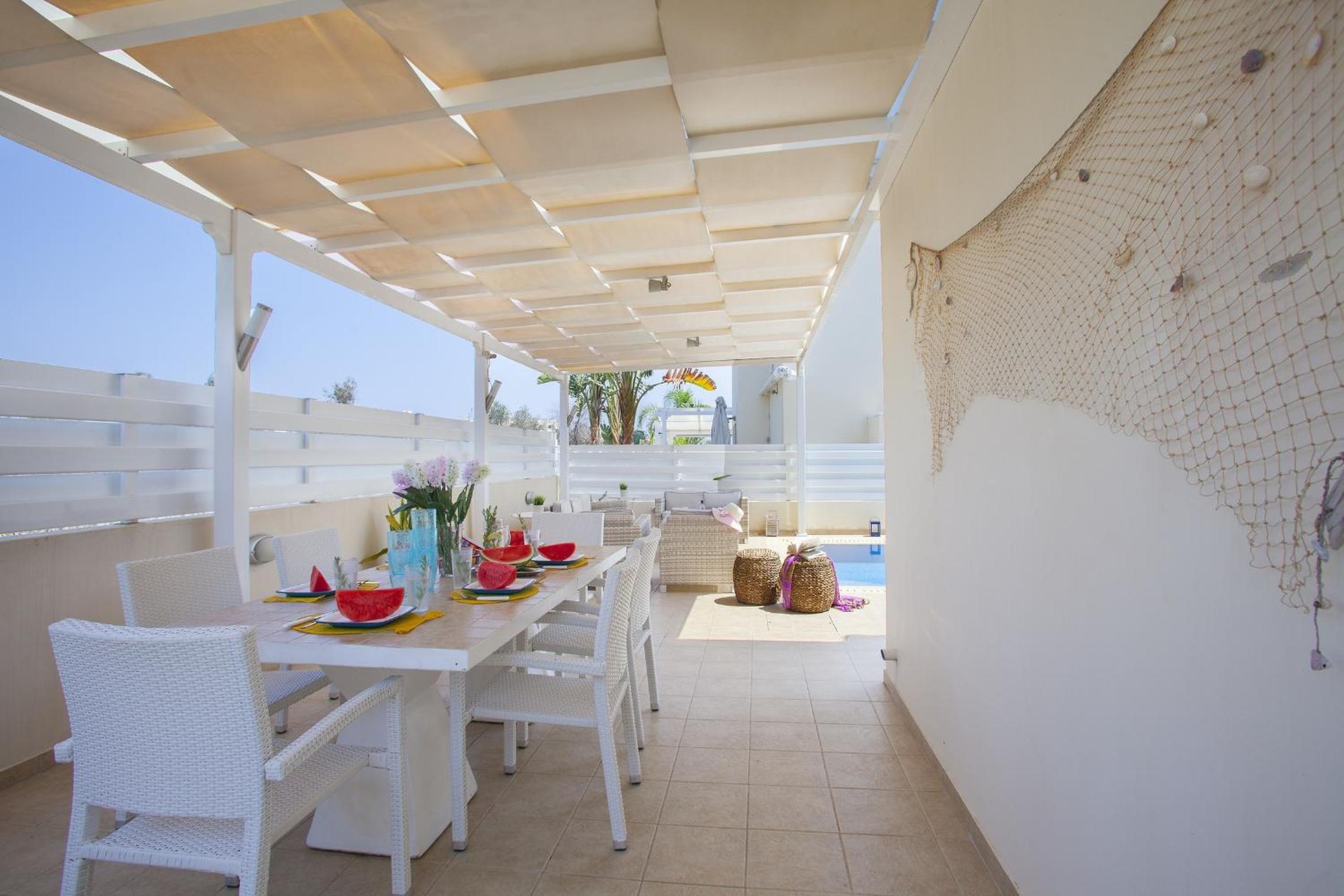 Villa Posidonas 3