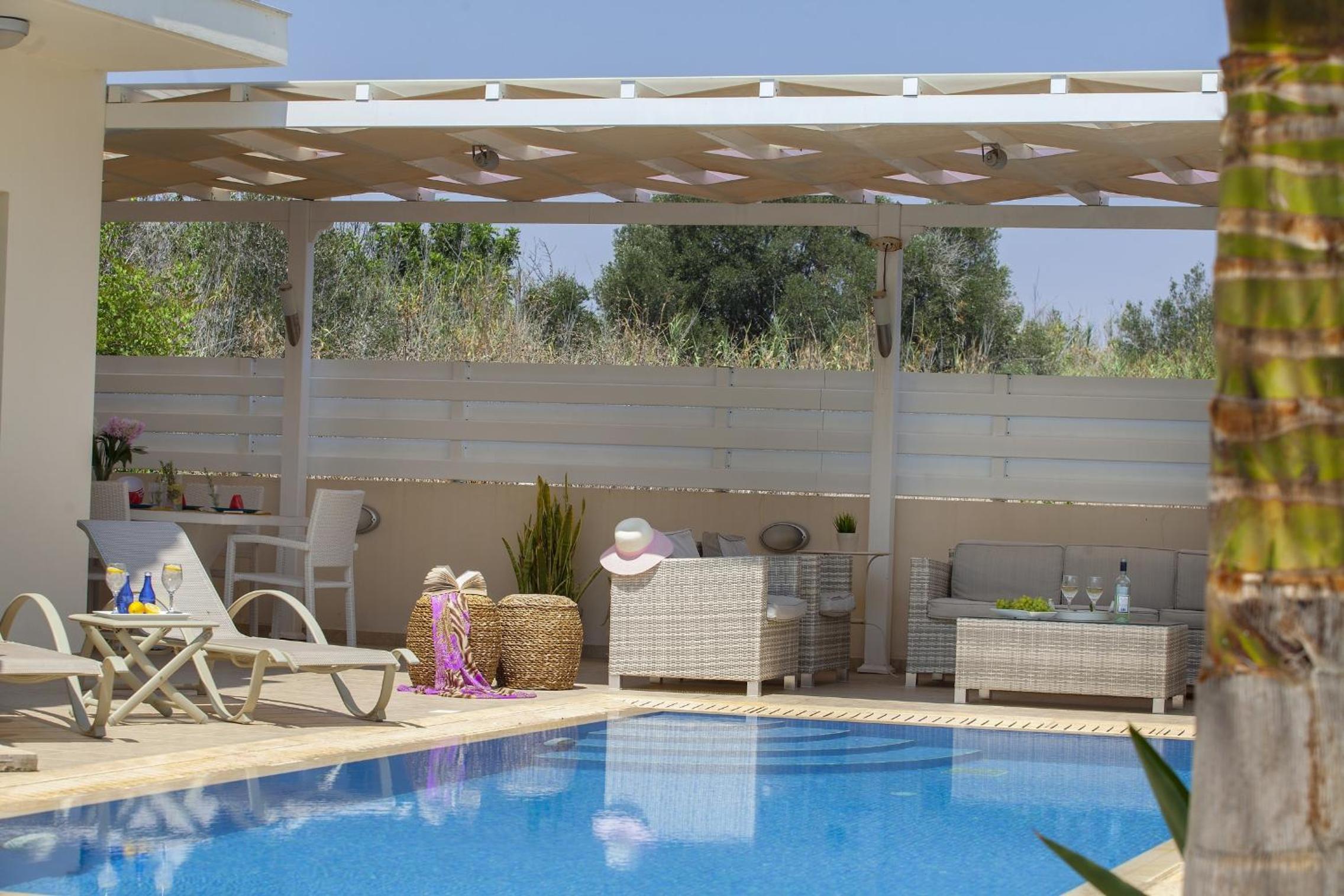 Villa Posidonas 3