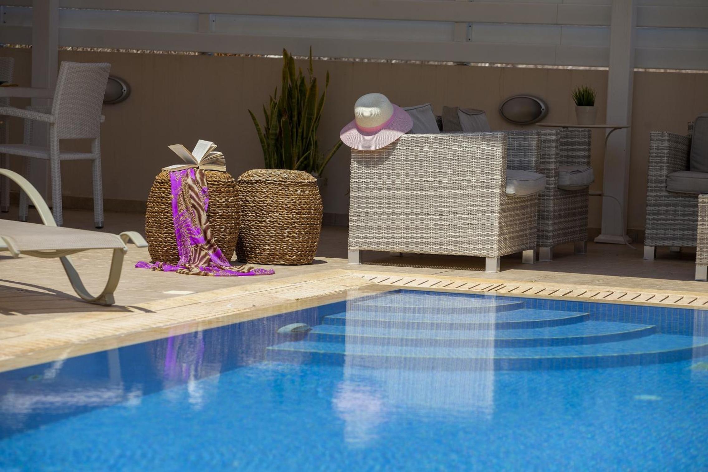 Villa Posidonas 3