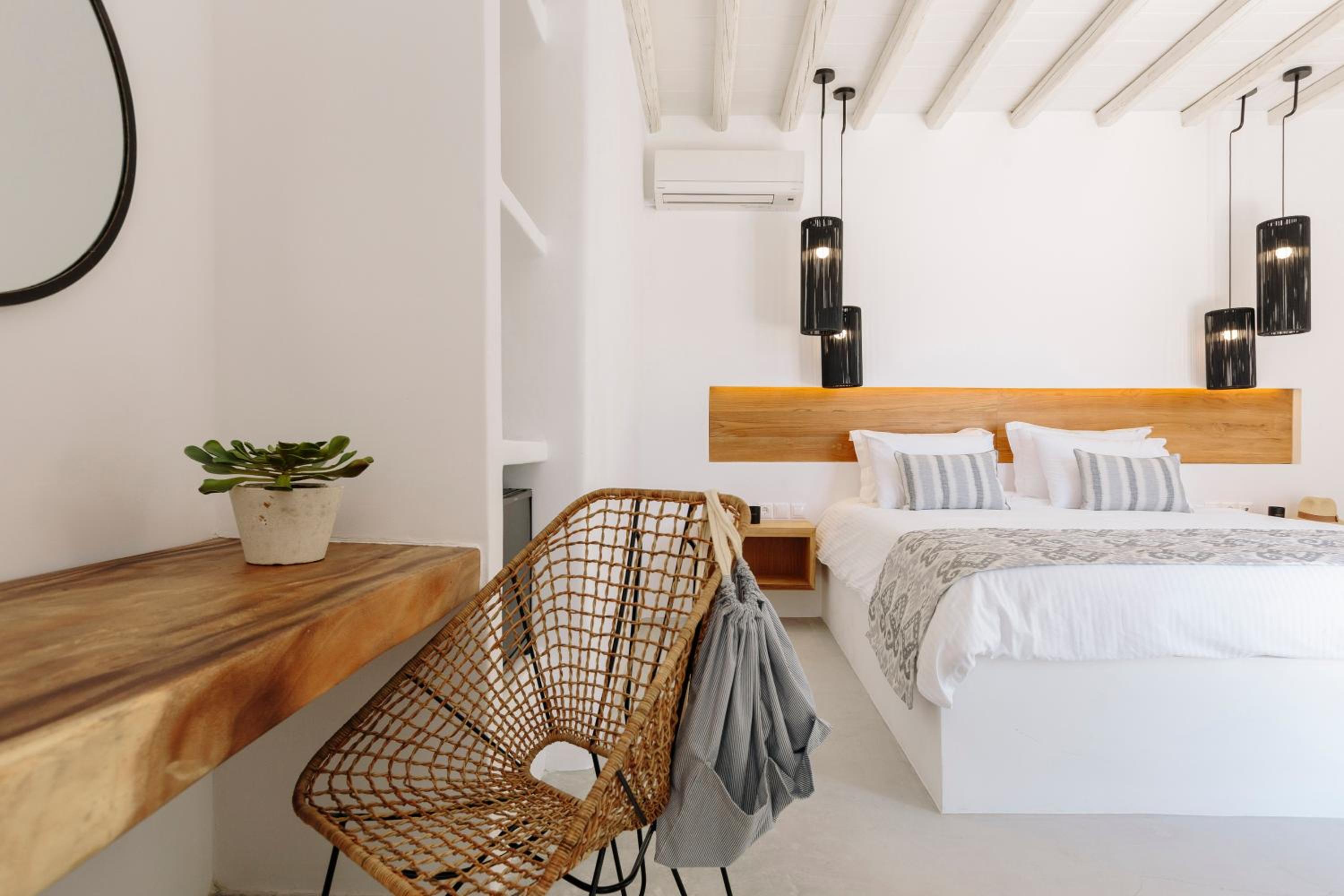Mykonos Panormos Villas & Suites