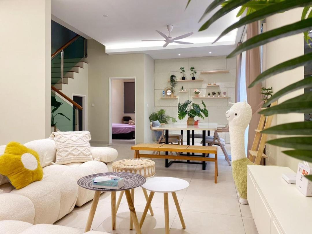 BrandNew Premium House 4Room12Pax@ALMA NEAR JUSCO view 3
