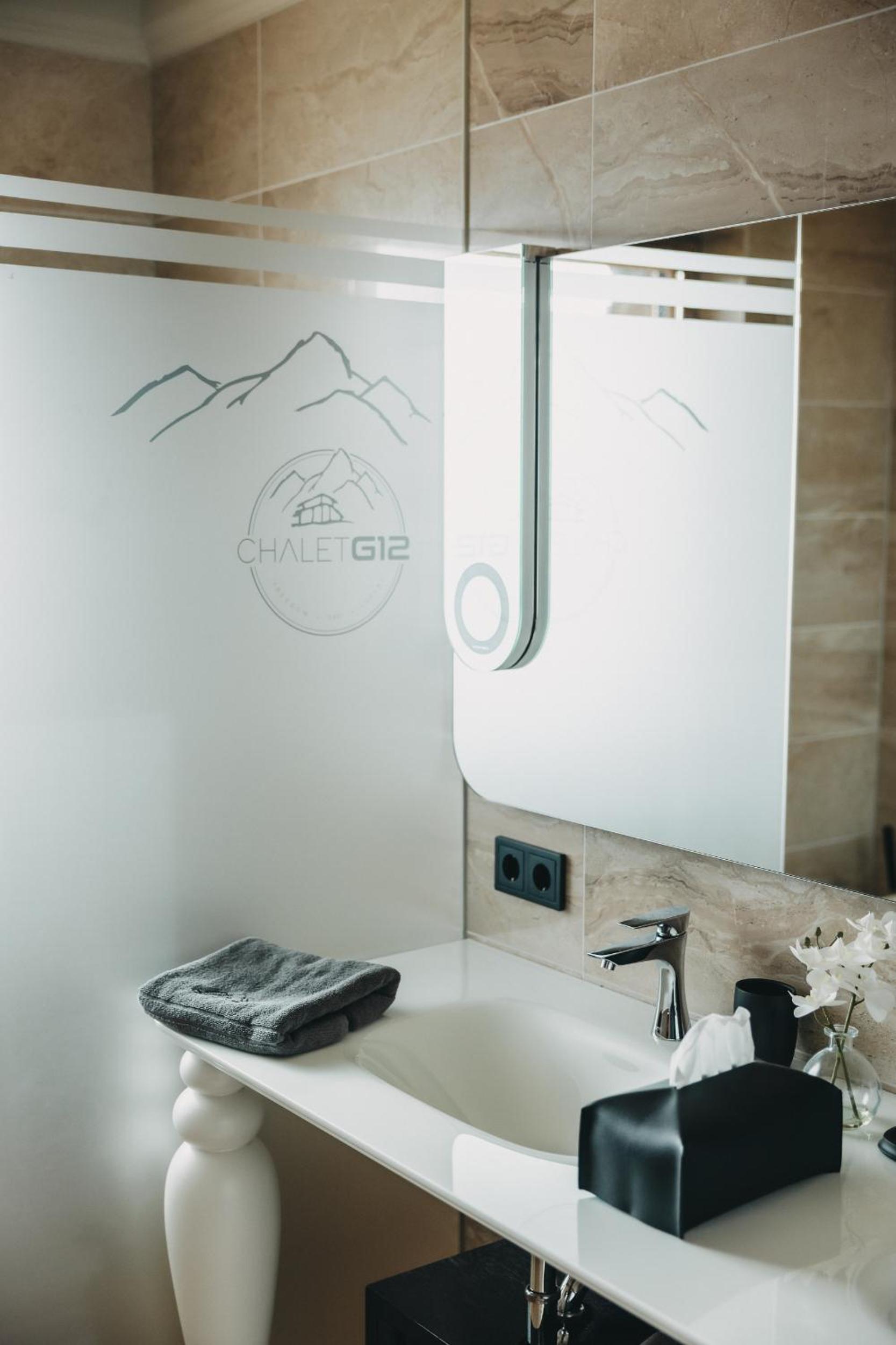 CHALET G12 - Mountain Luxury Apartments