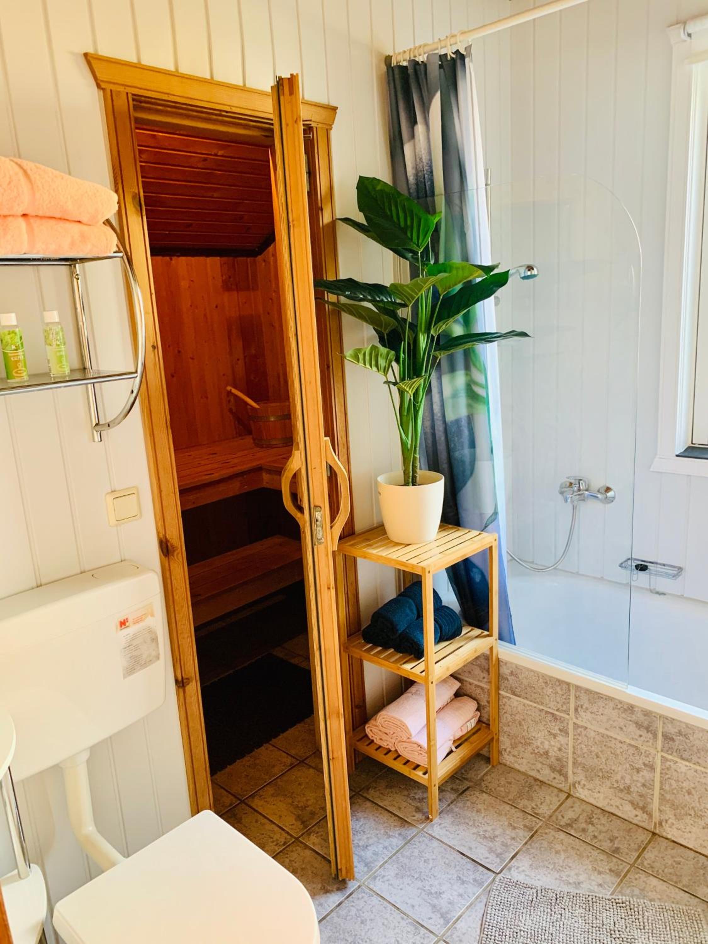 Ferienpark - Komfort-Ferienhaus mitten in der Natur 5 Personen #67
