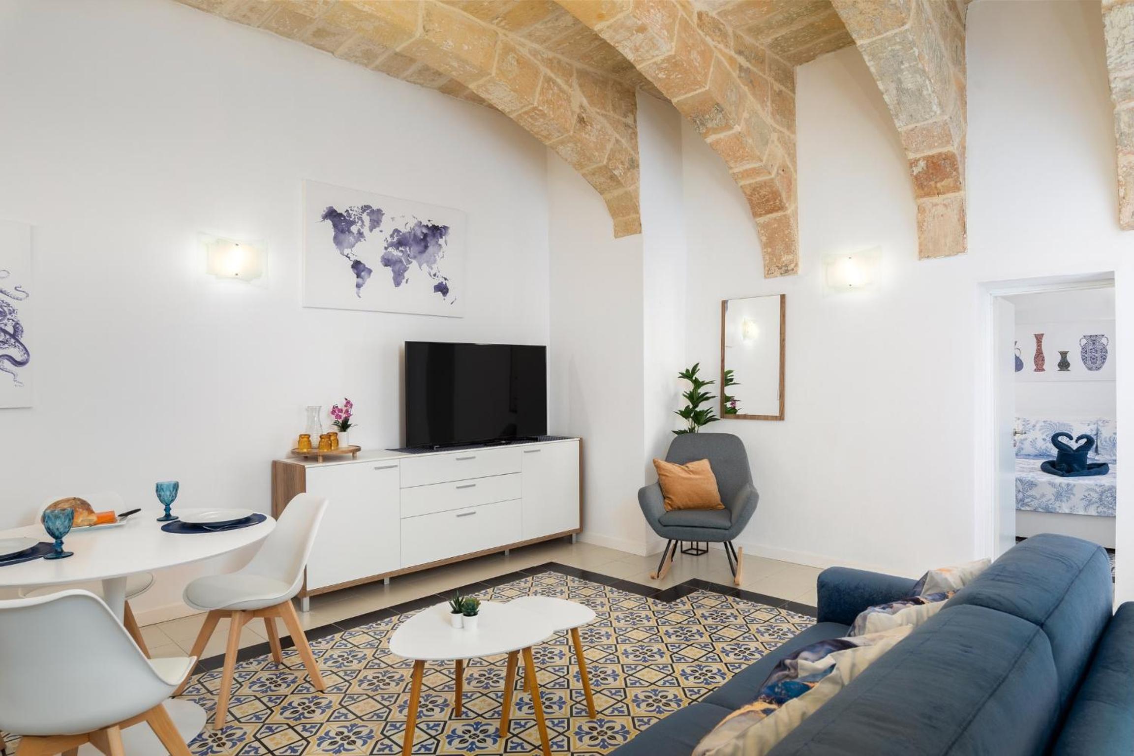 Modern Traditional Apartment with Maltese Internal Court Yard - Designed with Traditional Stone and Tiling view 4
