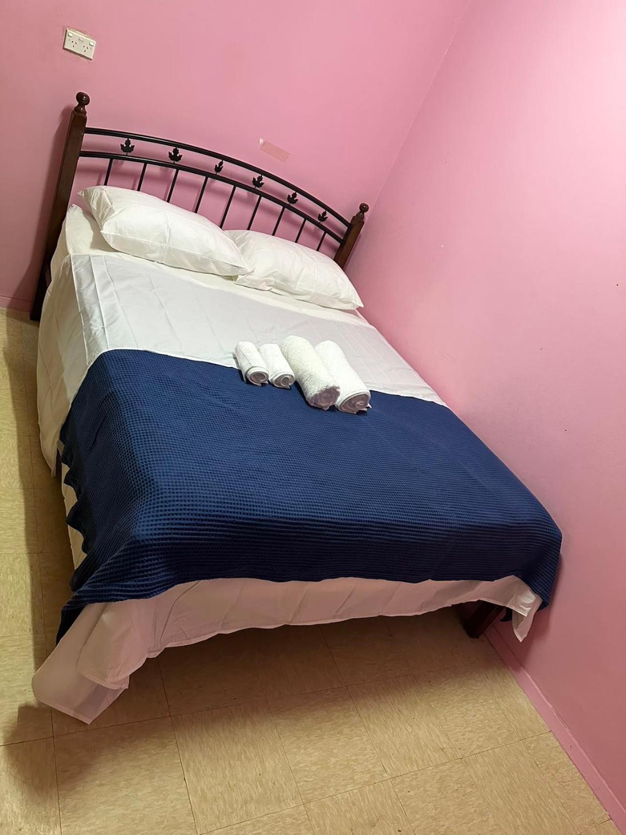 Nice rooms near Airport