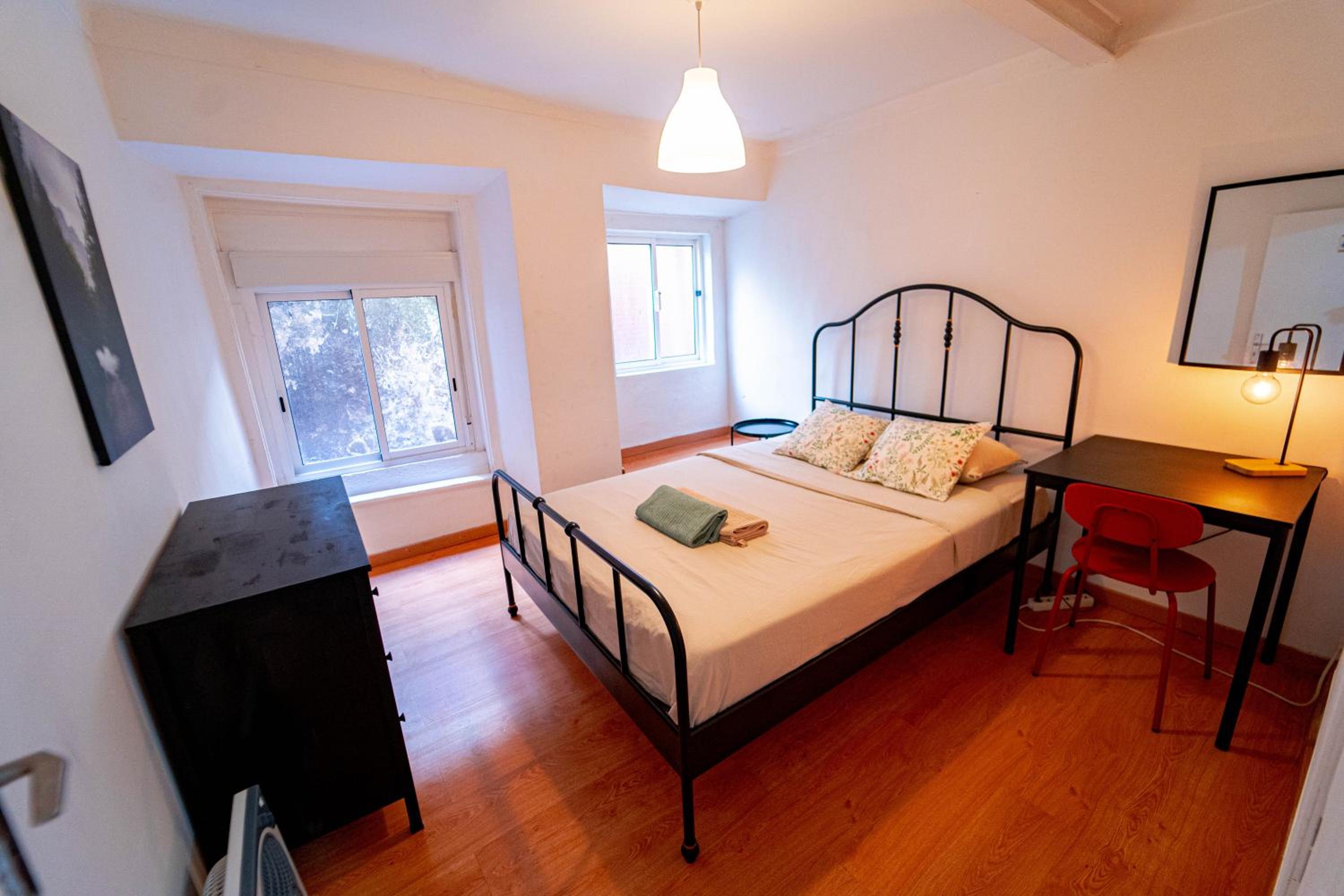 Bedrooms in Bairro Alto view 3