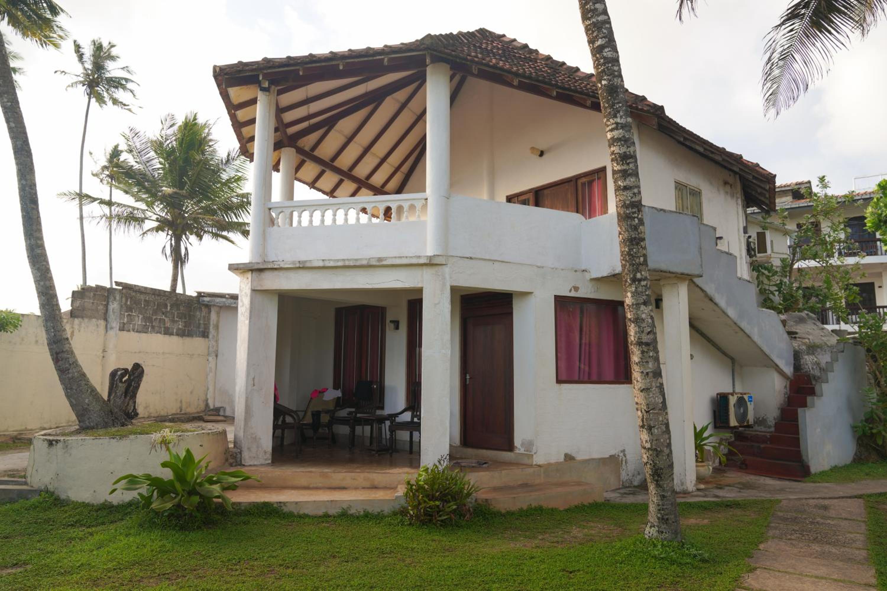 Shanthi Beach Resort