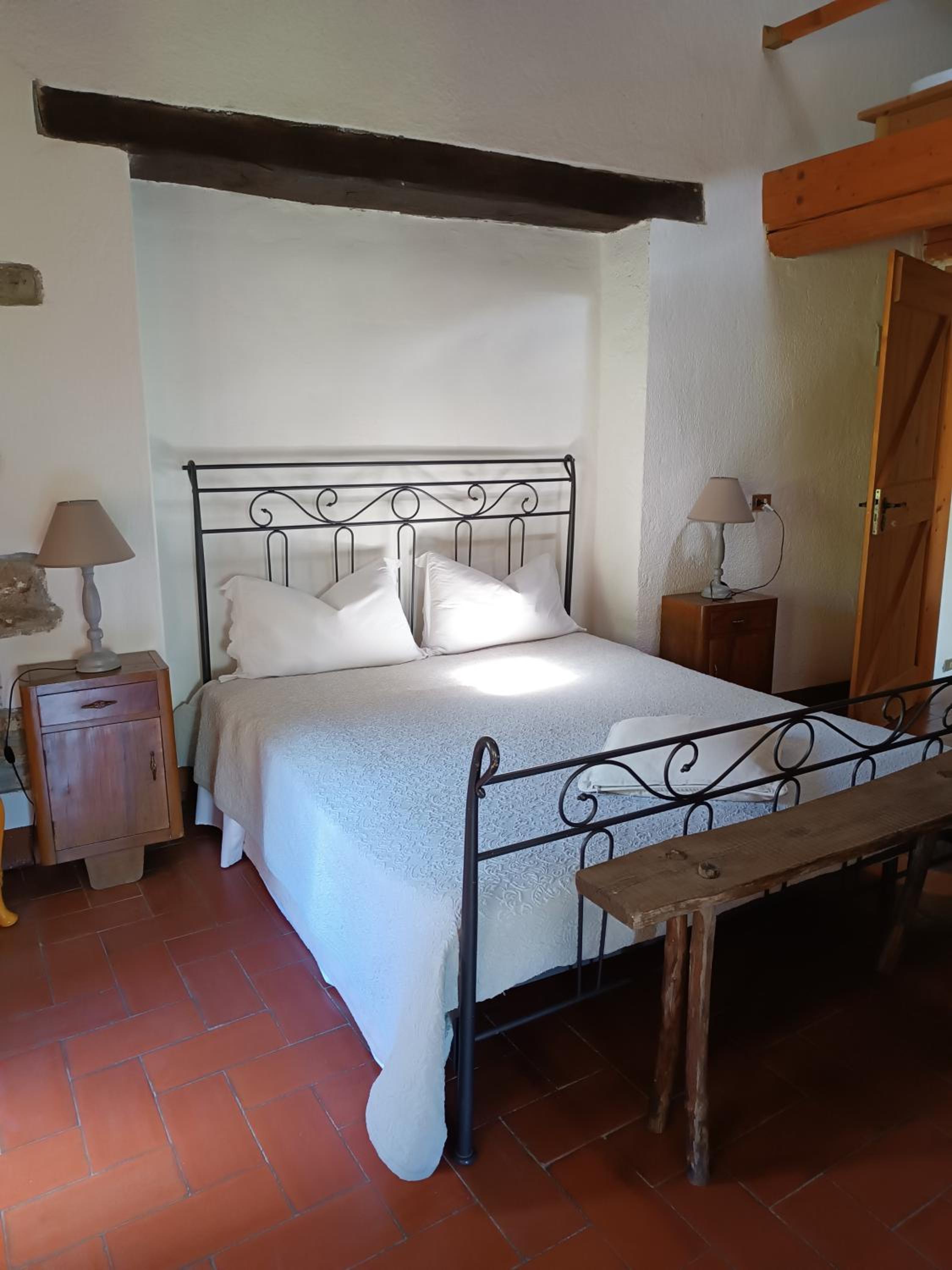 Pilgrim Rooms view 3