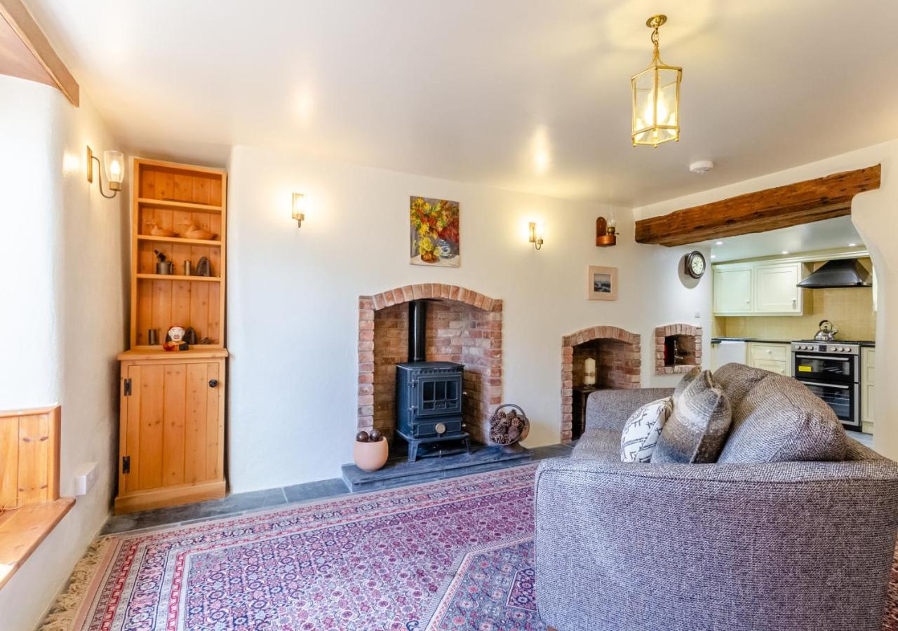 1 Bed in Porthpean oc-t29133 view 3