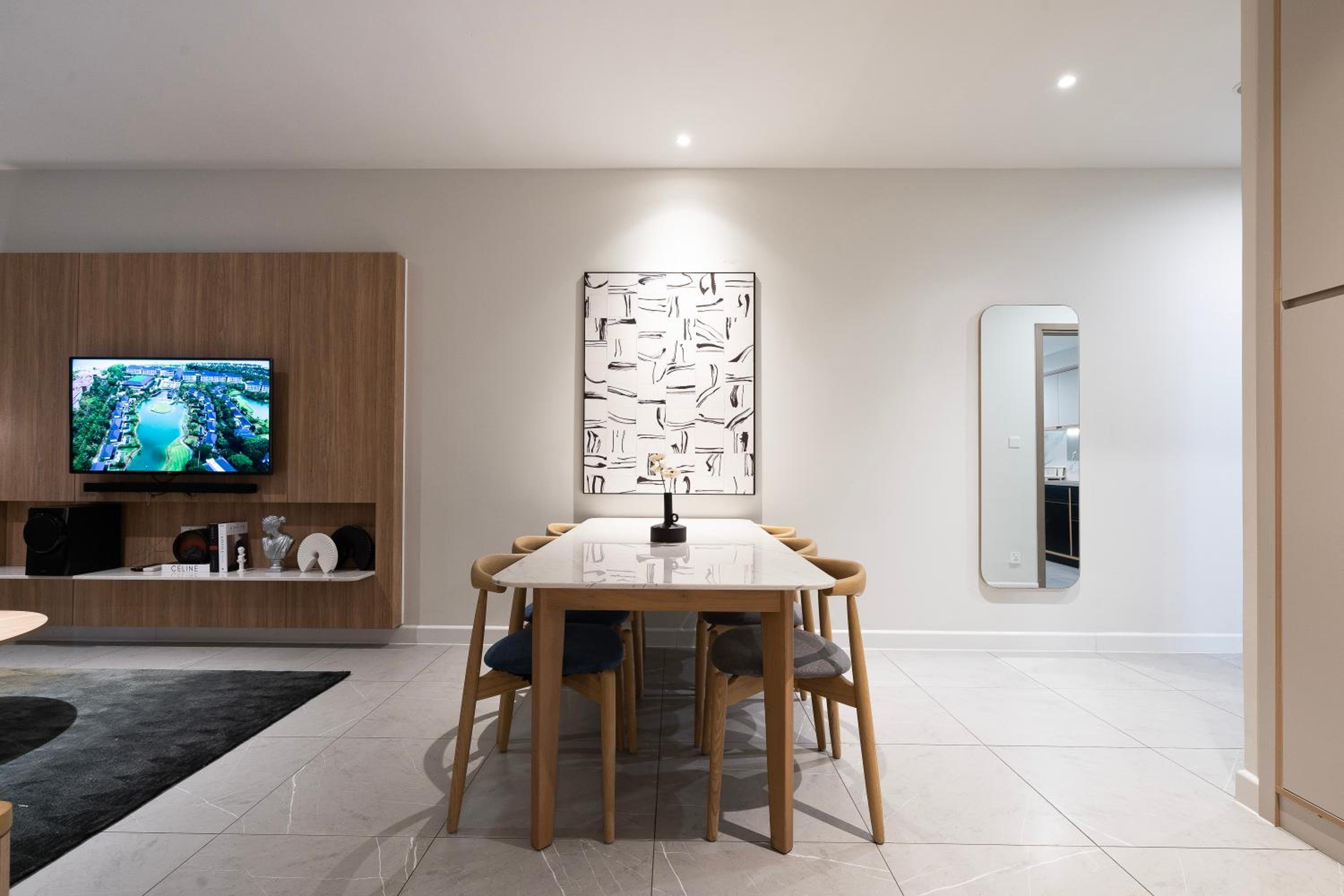 Zenity Aparmetn D1 3Bedroom 5star- good price YOLO HOME