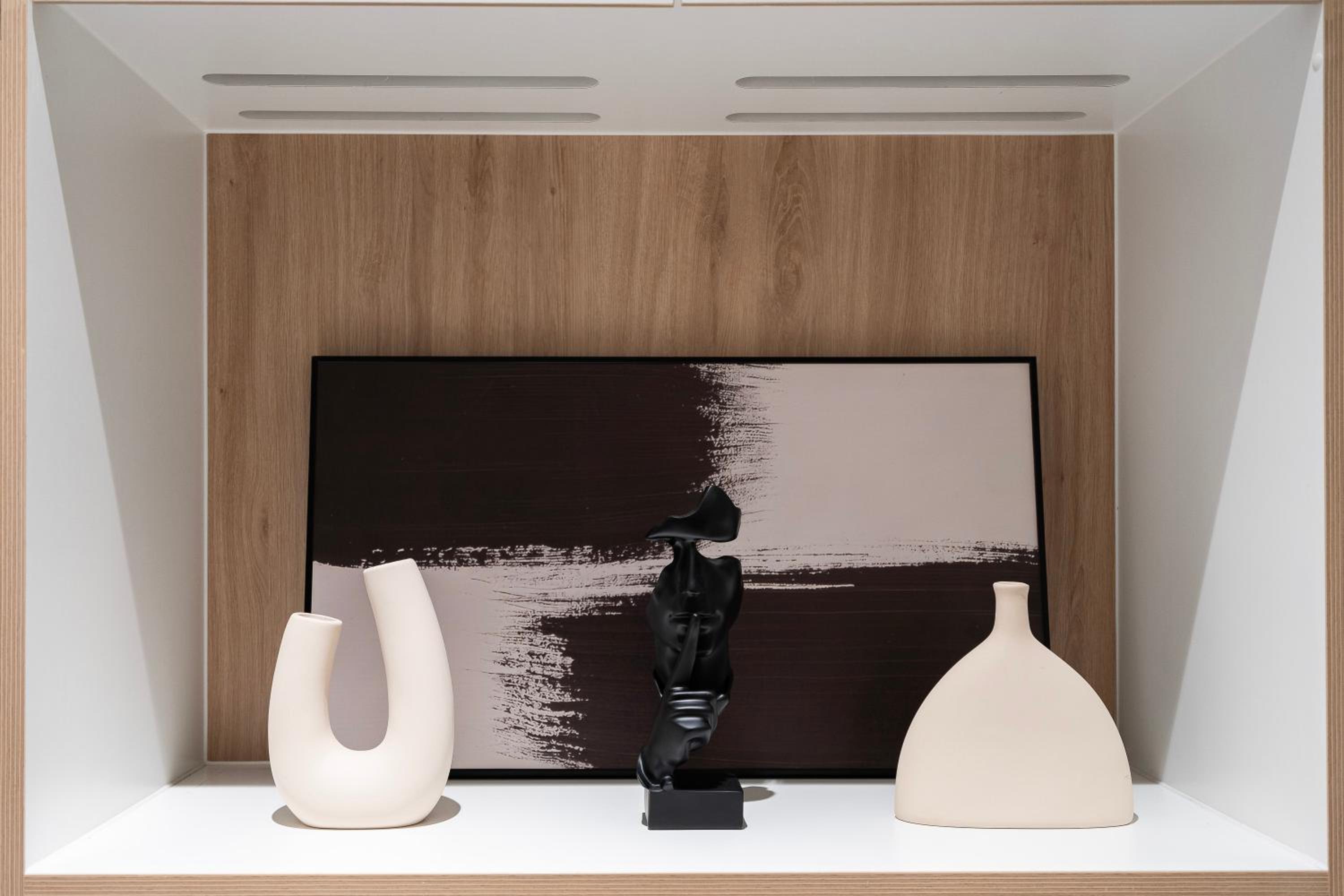 Zenity Aparmetn D1 3Bedroom 5star- good price YOLO HOME