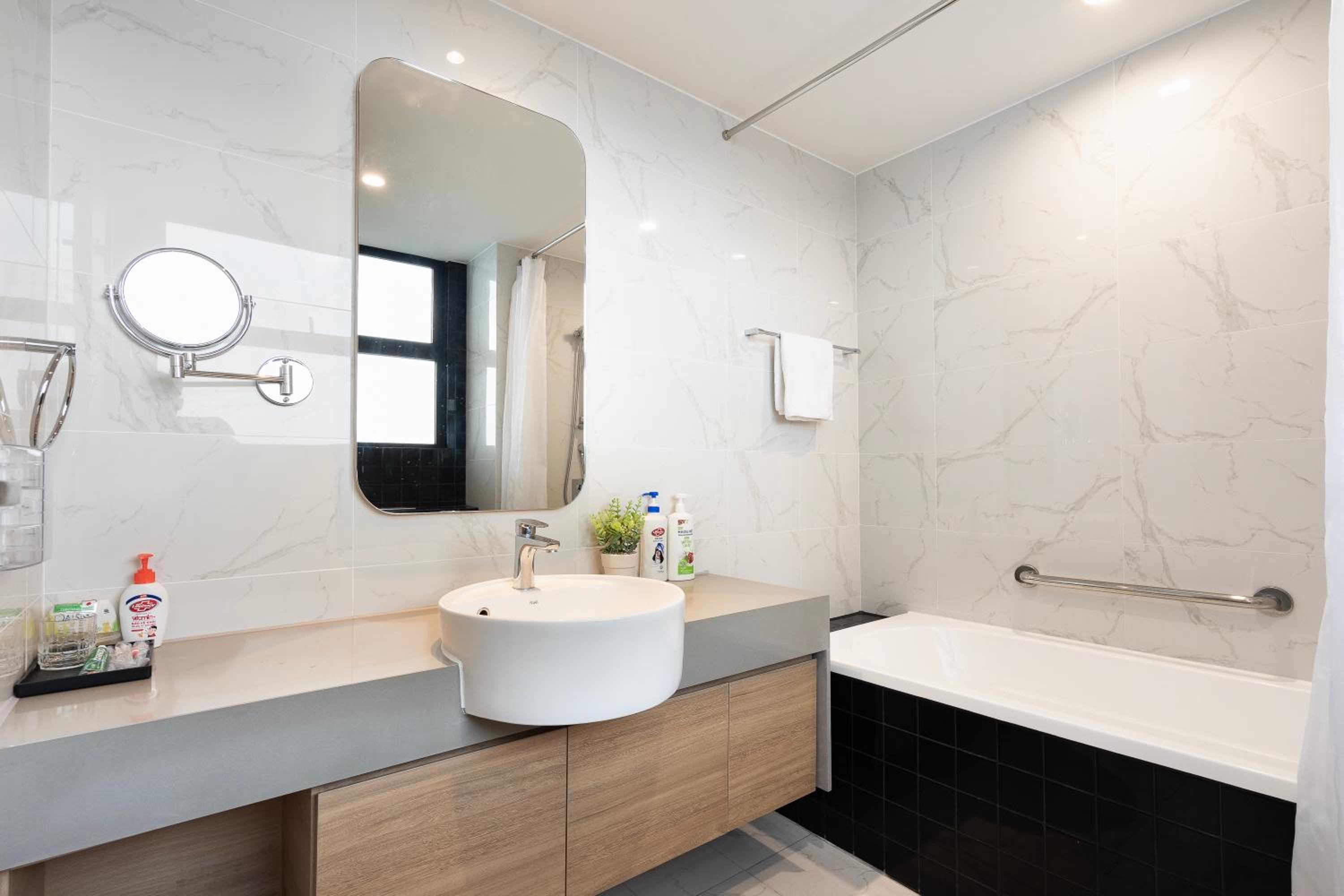 Zenity Aparmetn D1 3Bedroom 5star- good price YOLO HOME