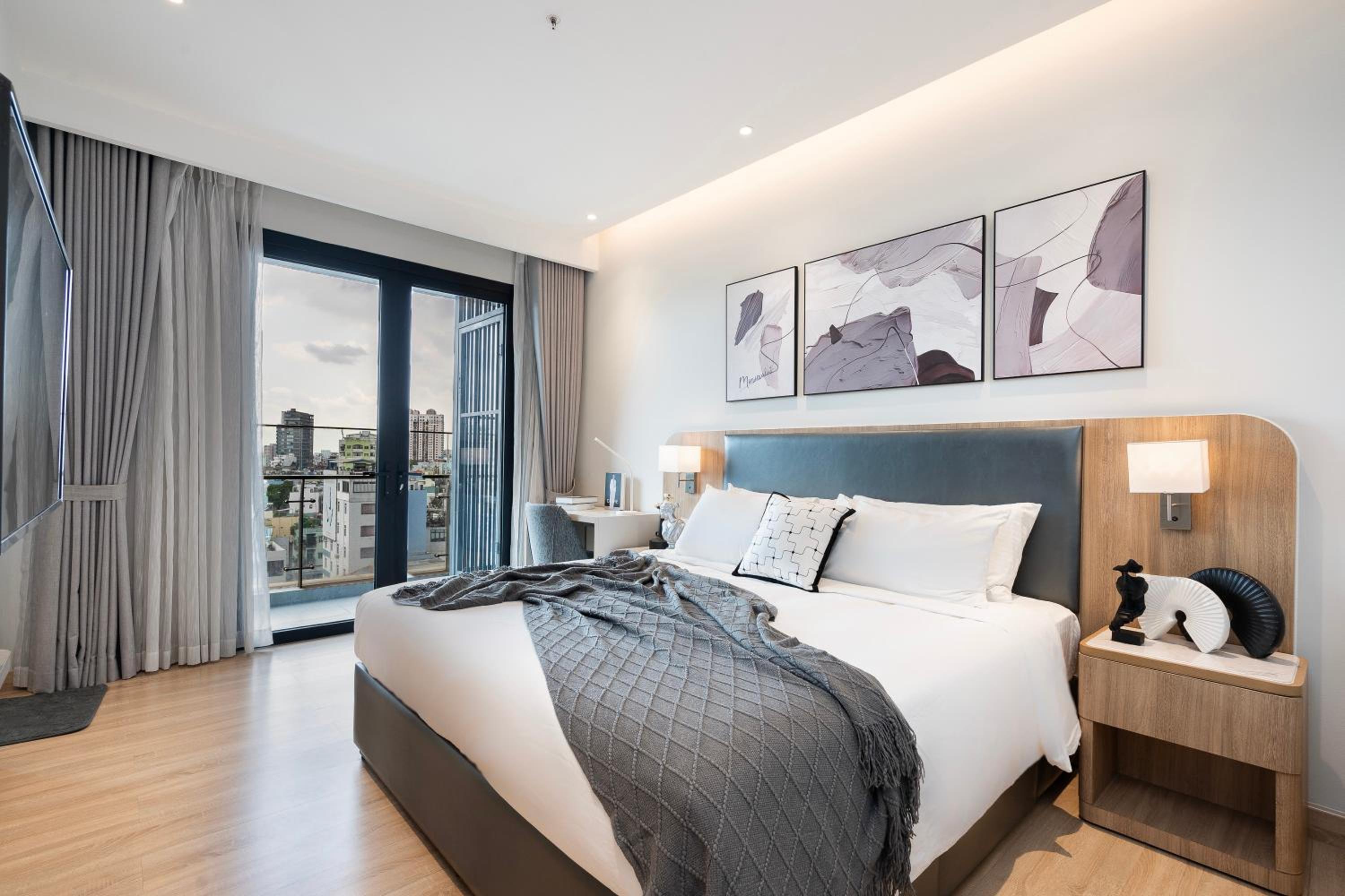 Zenity Aparmetn D1 3Bedroom 5star- good price YOLO HOME