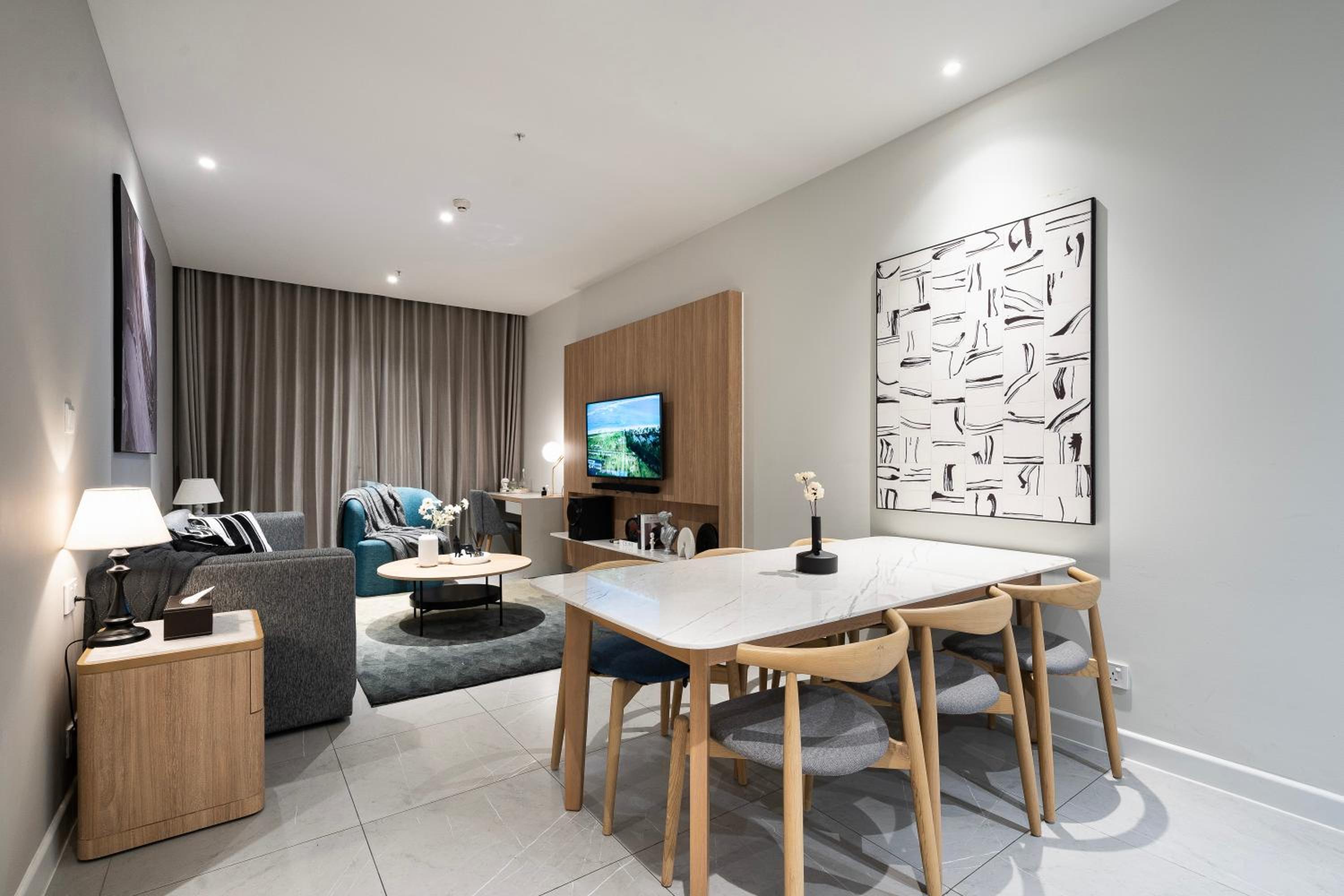 Zenity Aparmetn D1 3Bedroom 5star- good price YOLO HOME