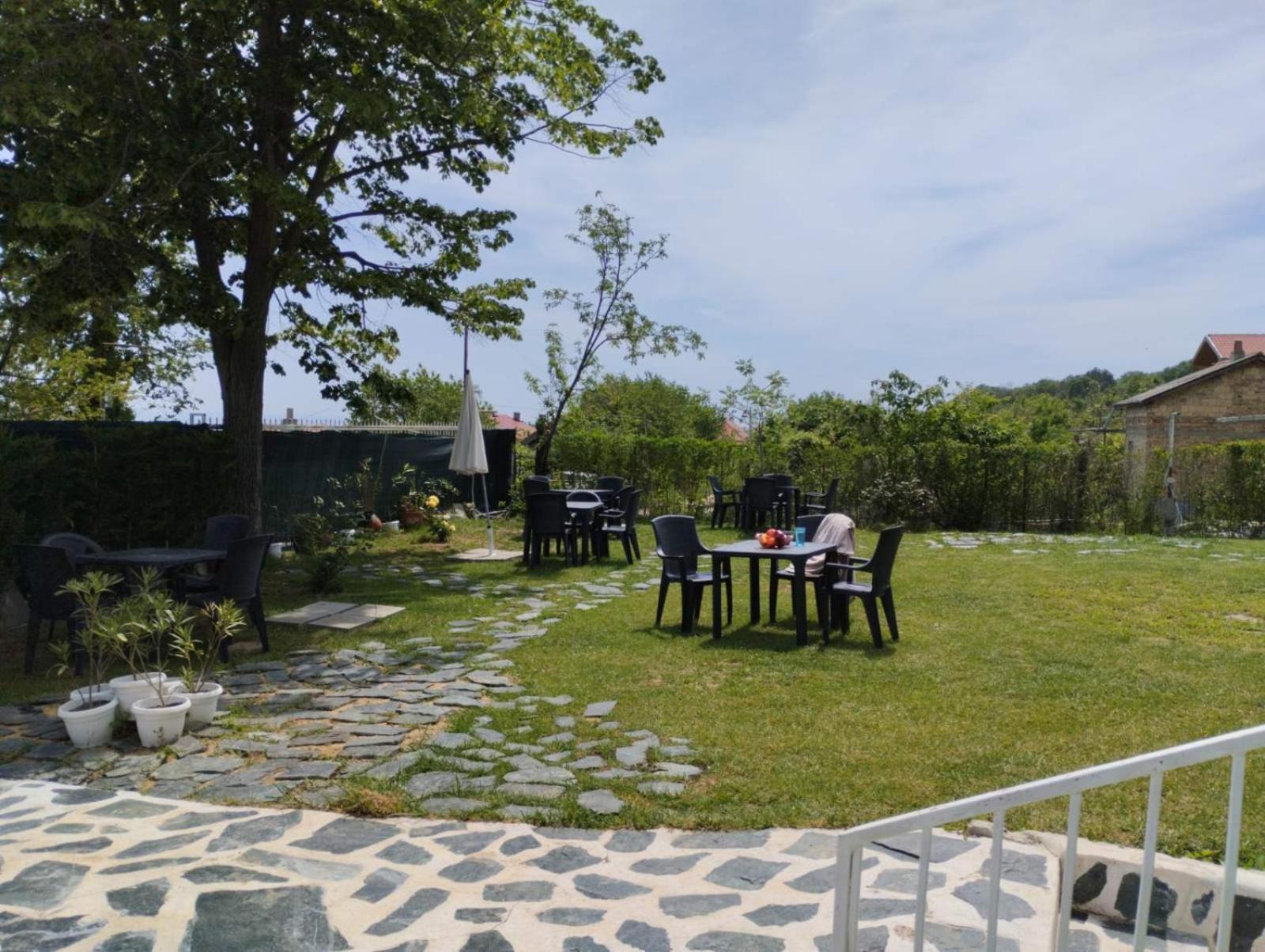 Simada Blue Guesthouse