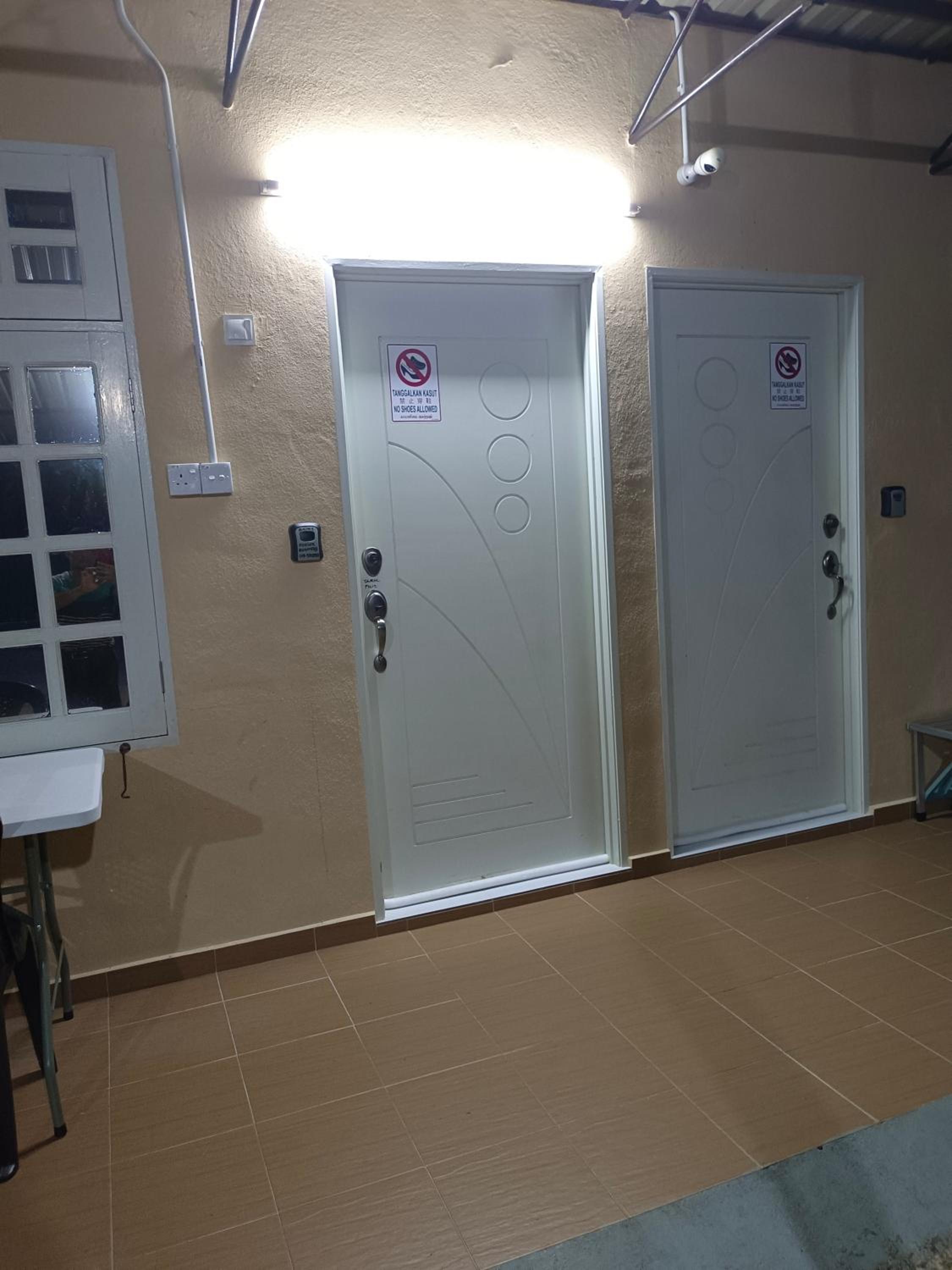 ROOMSTAY NIMAZA Bilik 1 photo 2