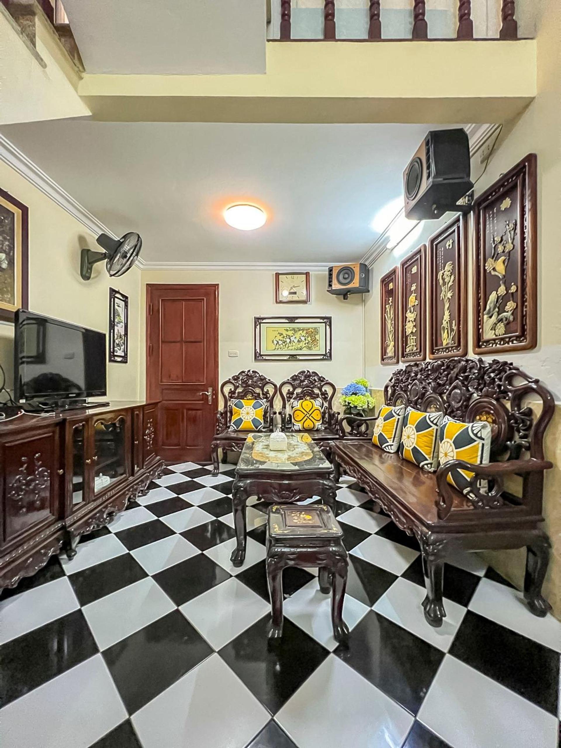 lounge