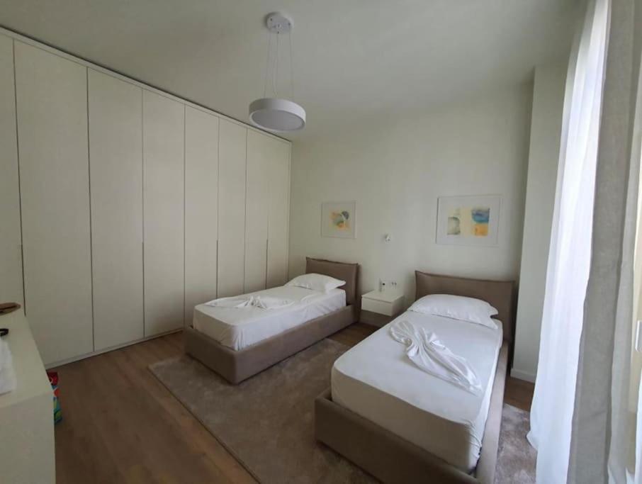 Villa BreRoy Palasë Green Coast