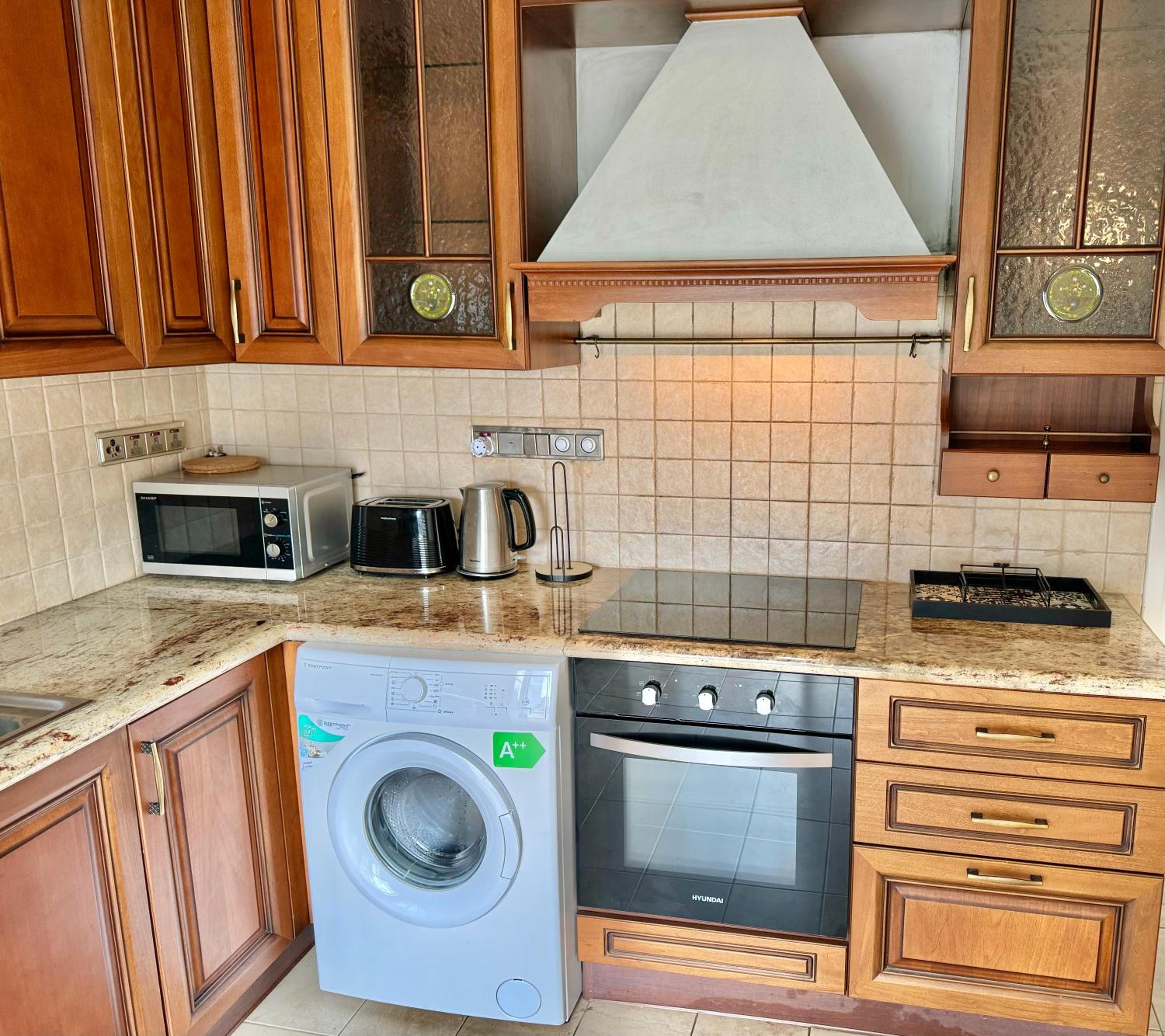 Seafront Apartment in Dasoudi Area