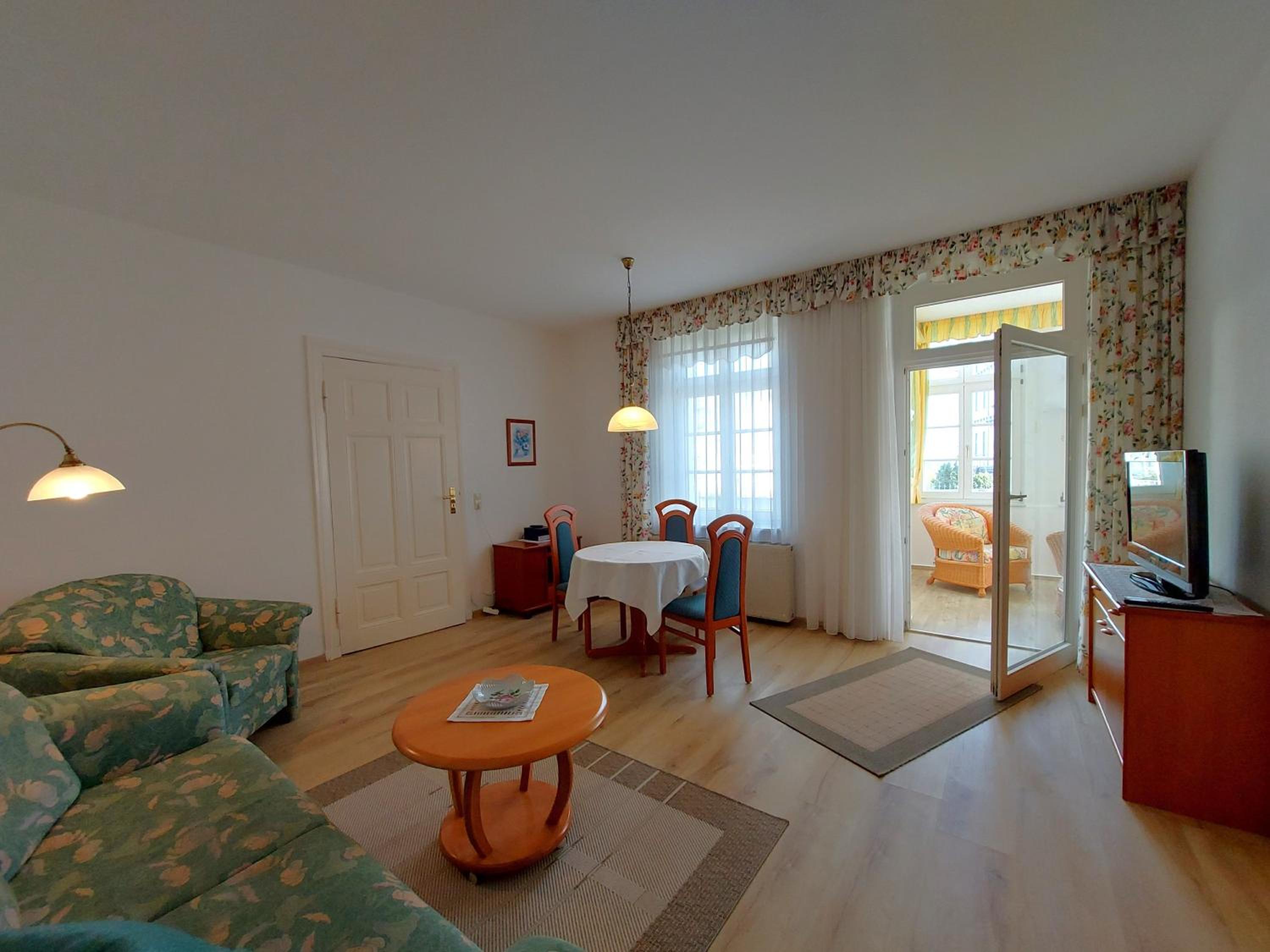 Haus Lucie 50m bis zum Ostseestrand