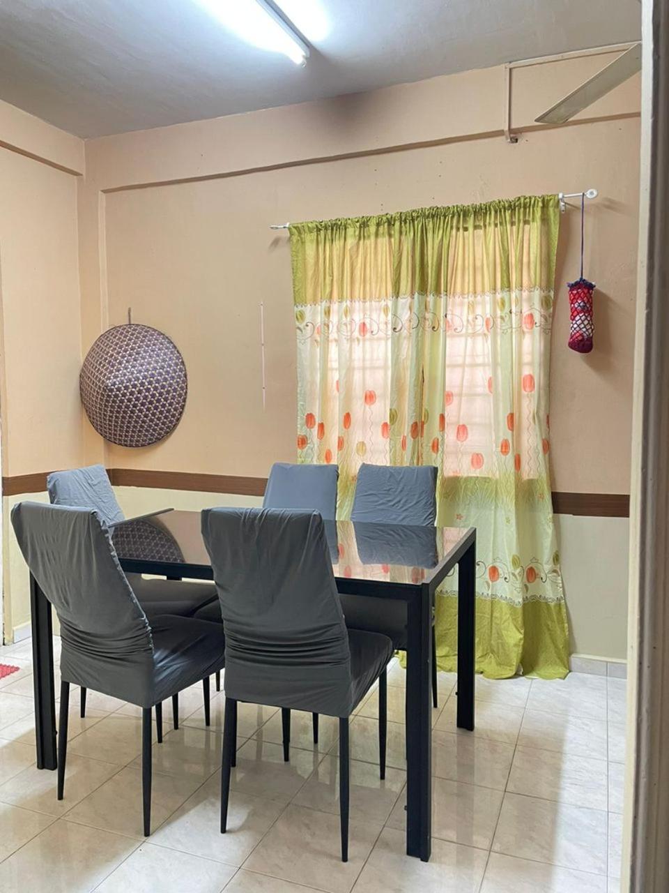Pakdin Homestay