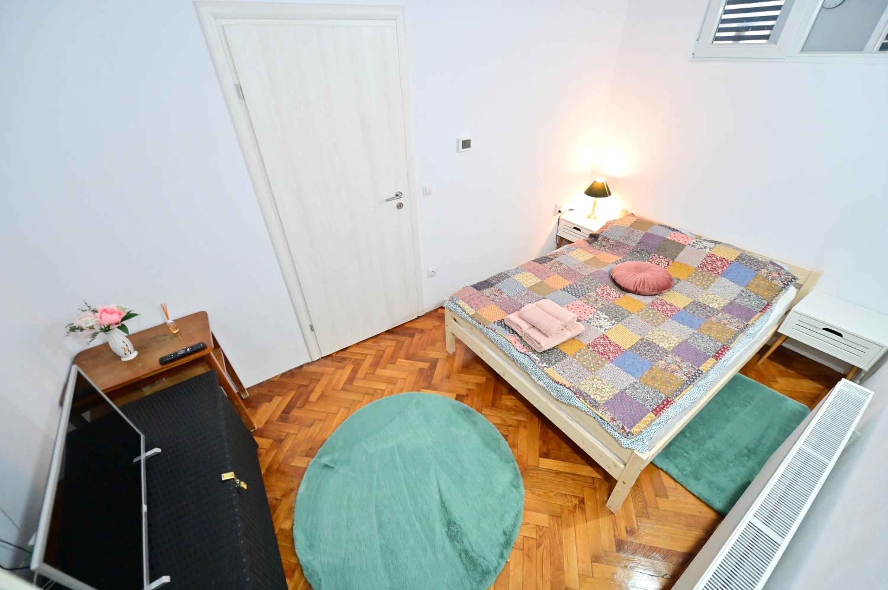 Photo 23