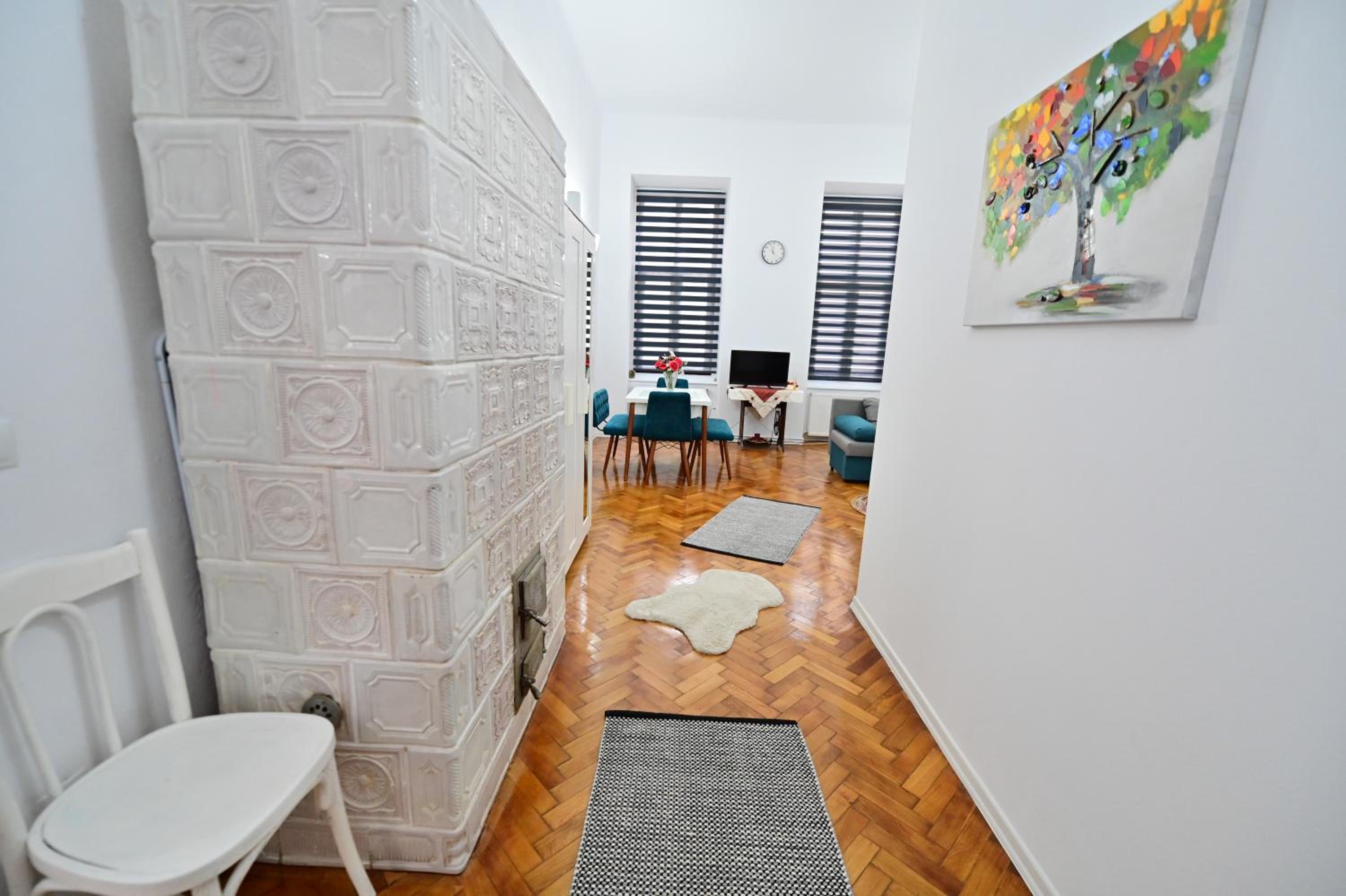 FLH - Maria Grand Square Apartment view 3