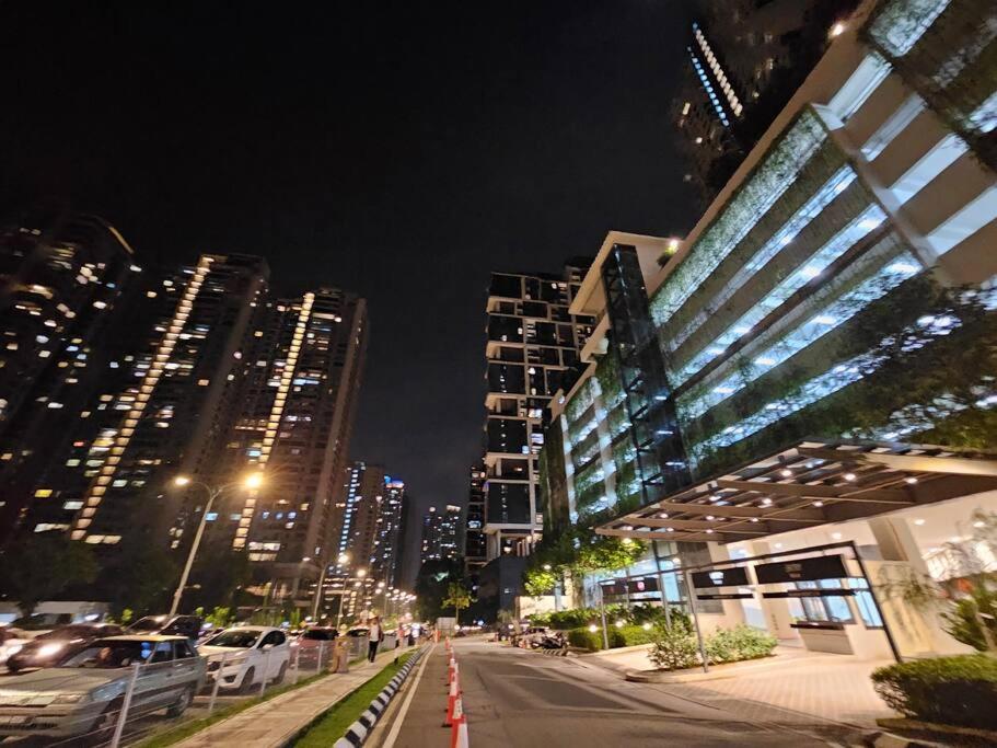 Stylish Oasis at Mont Kiara KL 1 bedroom