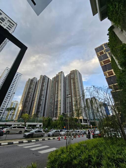 Stylish Oasis at Mont Kiara KL 1 bedroom