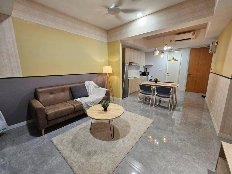 Stylish Oasis at Mont Kiara KL 1 bedroom