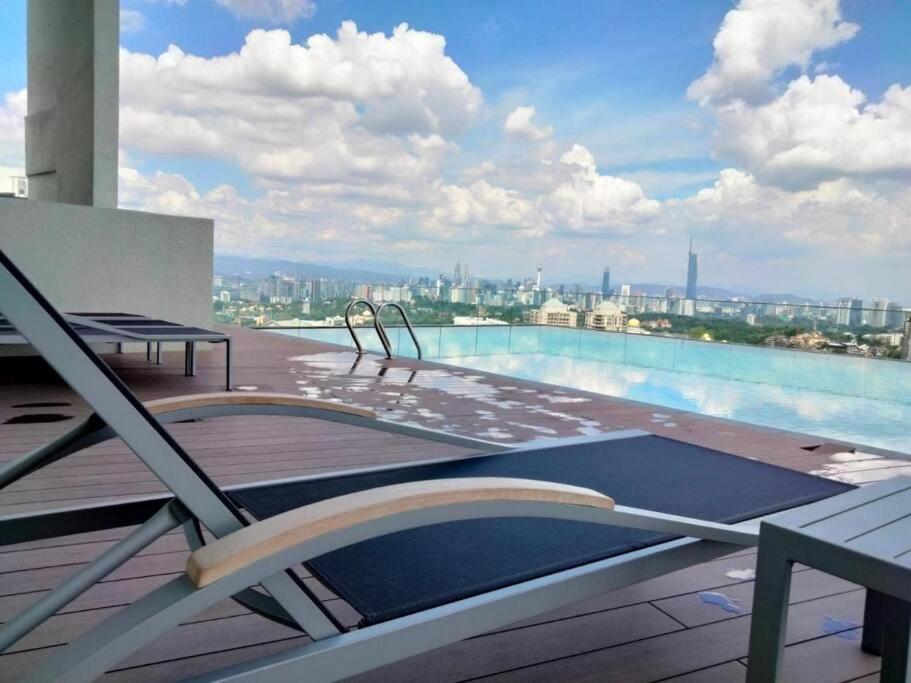 Stylish Oasis at Mont Kiara KL 1 bedroom