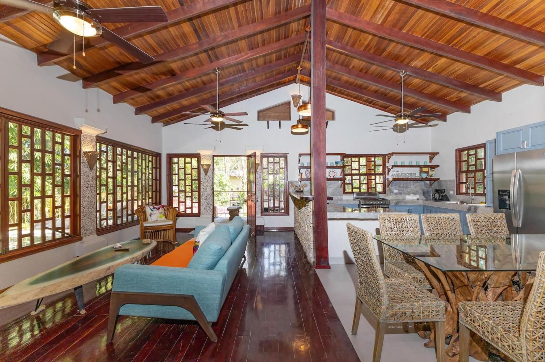 Restful Casa Quetzal Rainforest Retreat