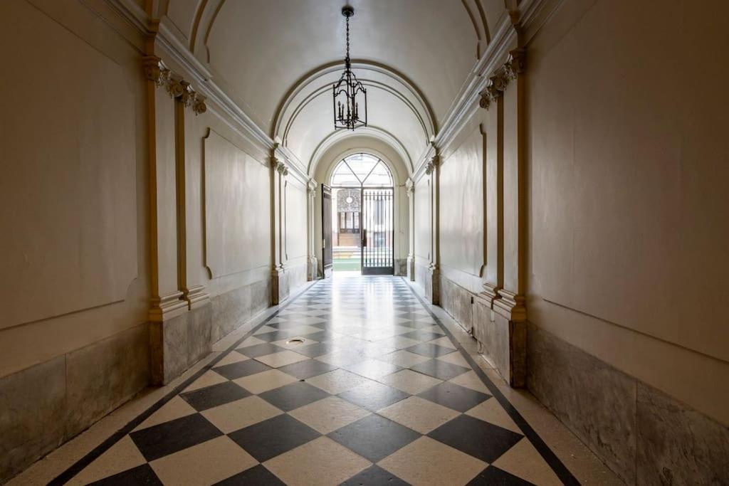Moderno y Luminoso 3 dorm en Edificio Histórico