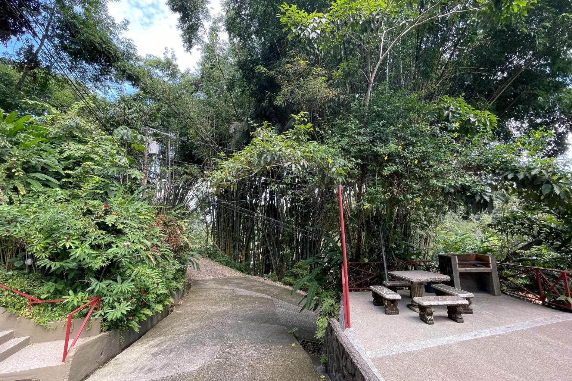 2BR Eco Condo 1 AC 5MINS to Medical Center