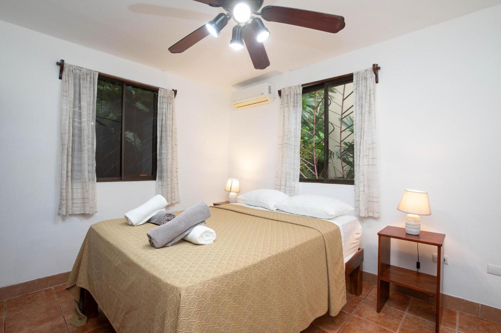 2BR Eco Condo 1 AC 5MINS to Medical Center