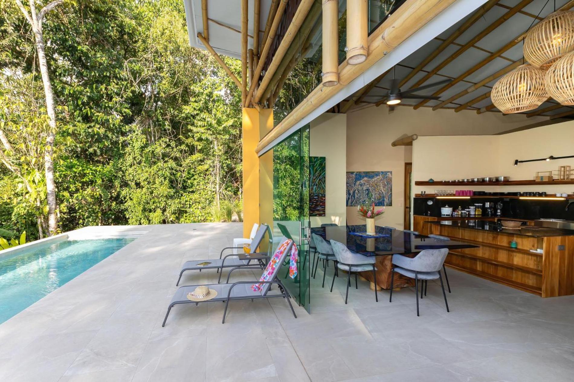 Brand New Villa Bambú with large pool near MA