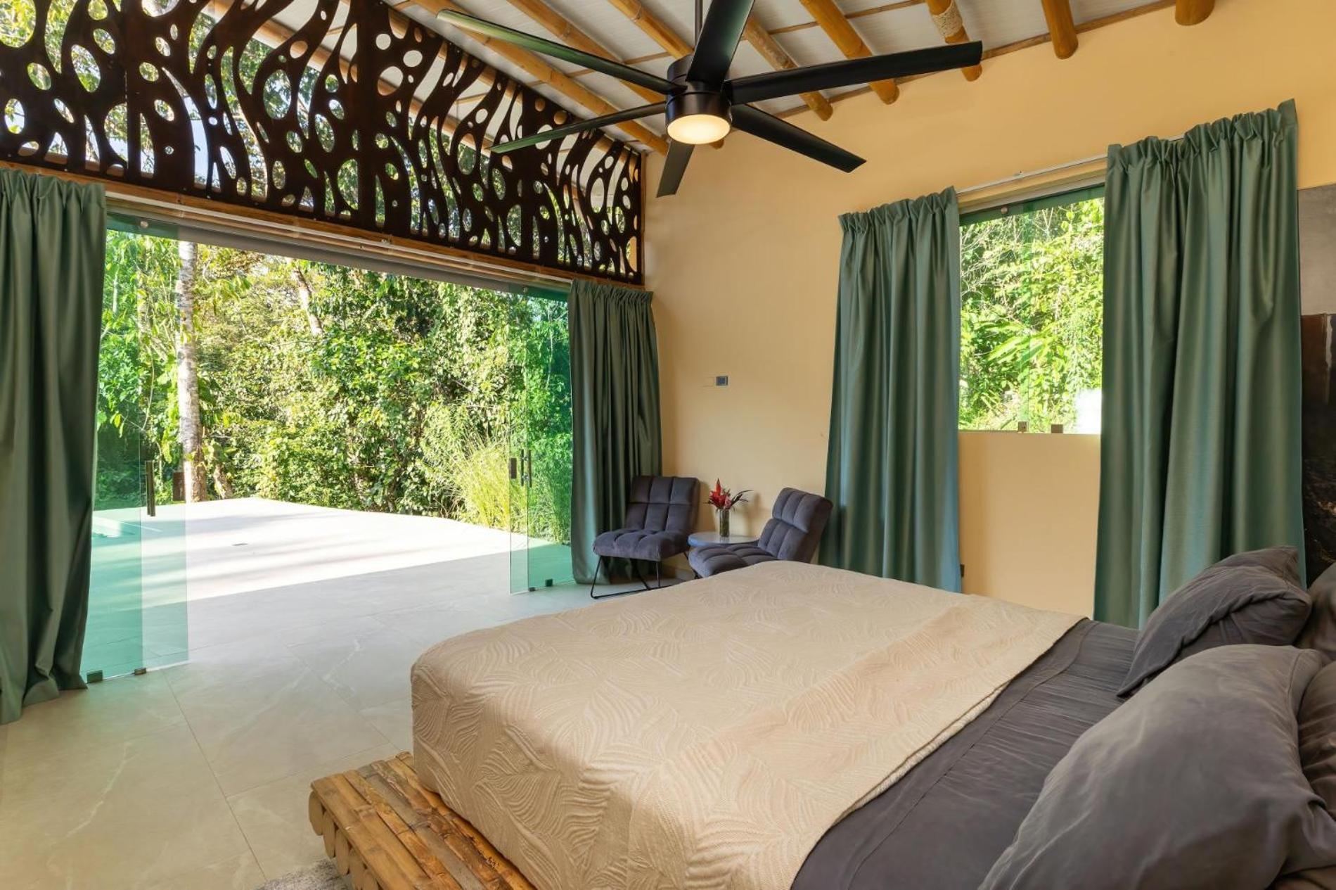 Brand New Villa Bambú with large pool near MA