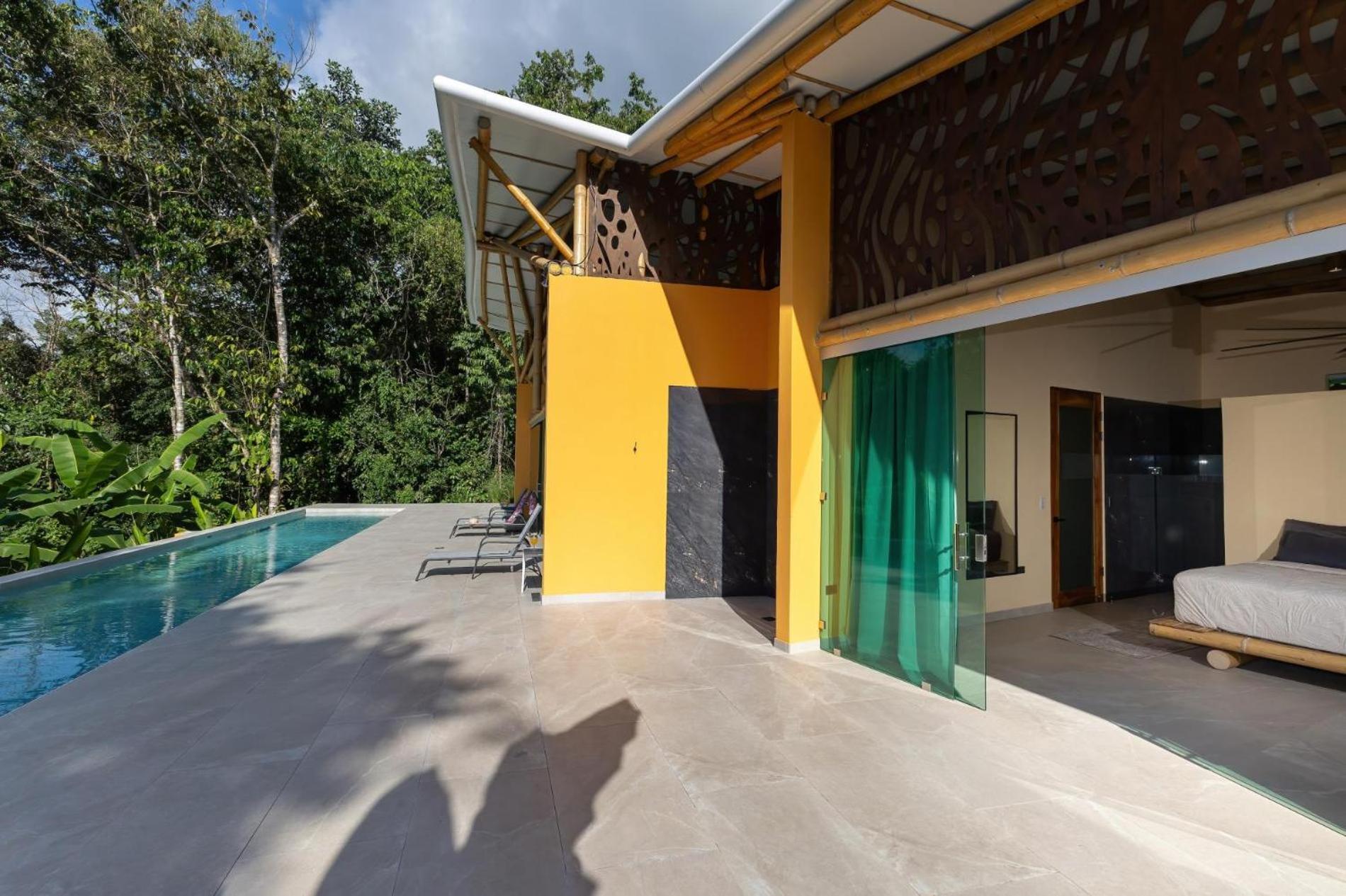 Brand New Villa Bambú with large pool near MA