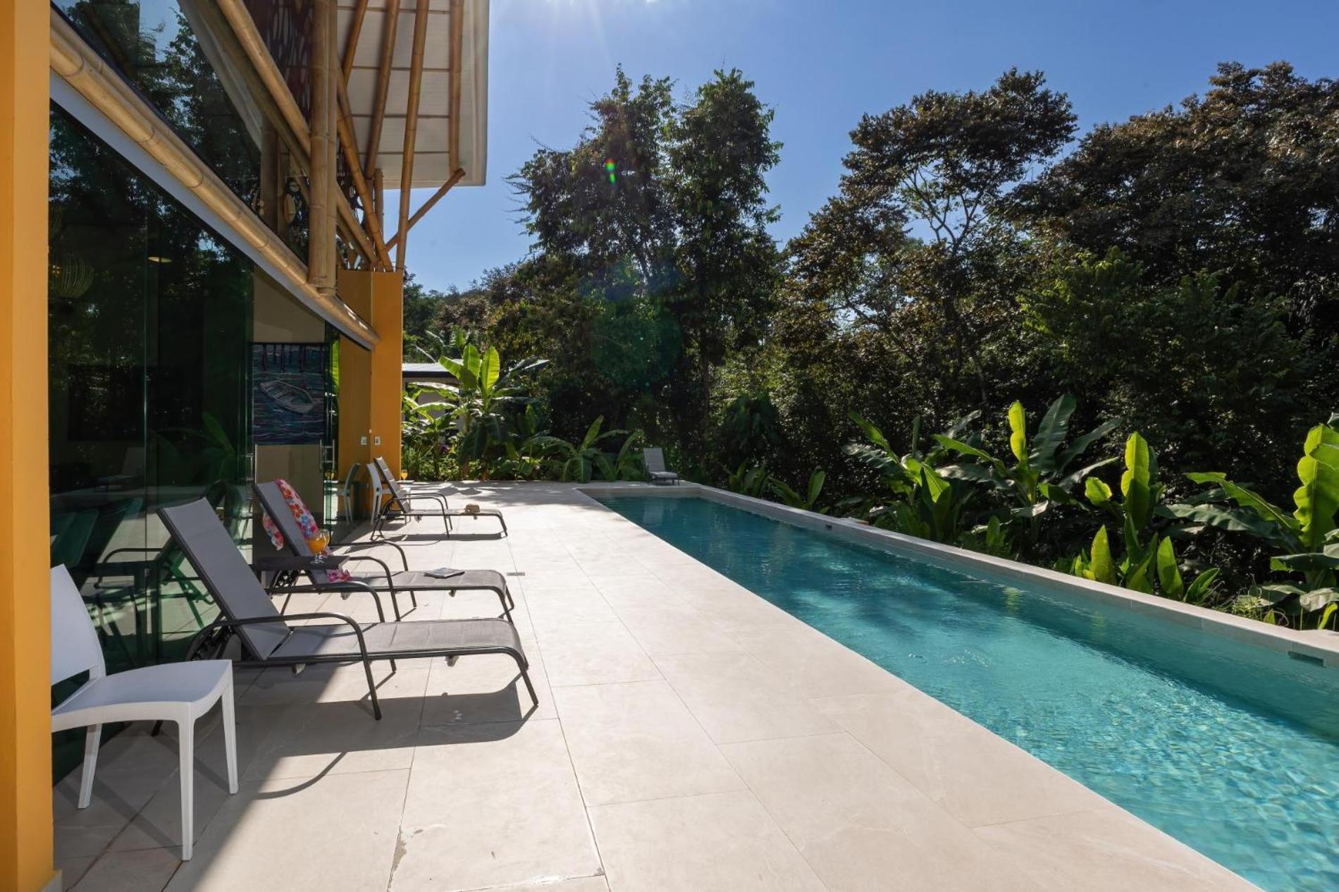 Brand New Villa Bambú with large pool near MA