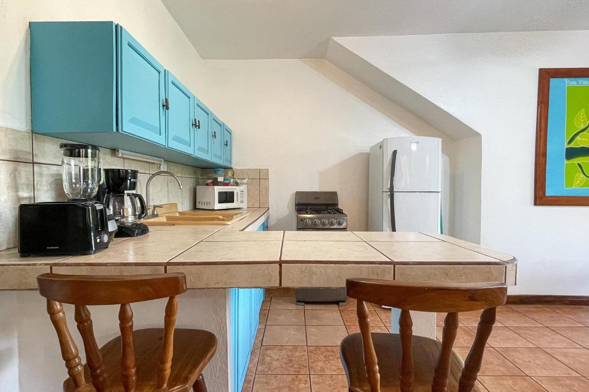EcoCondo 5 in Secured Community Paradise w pool