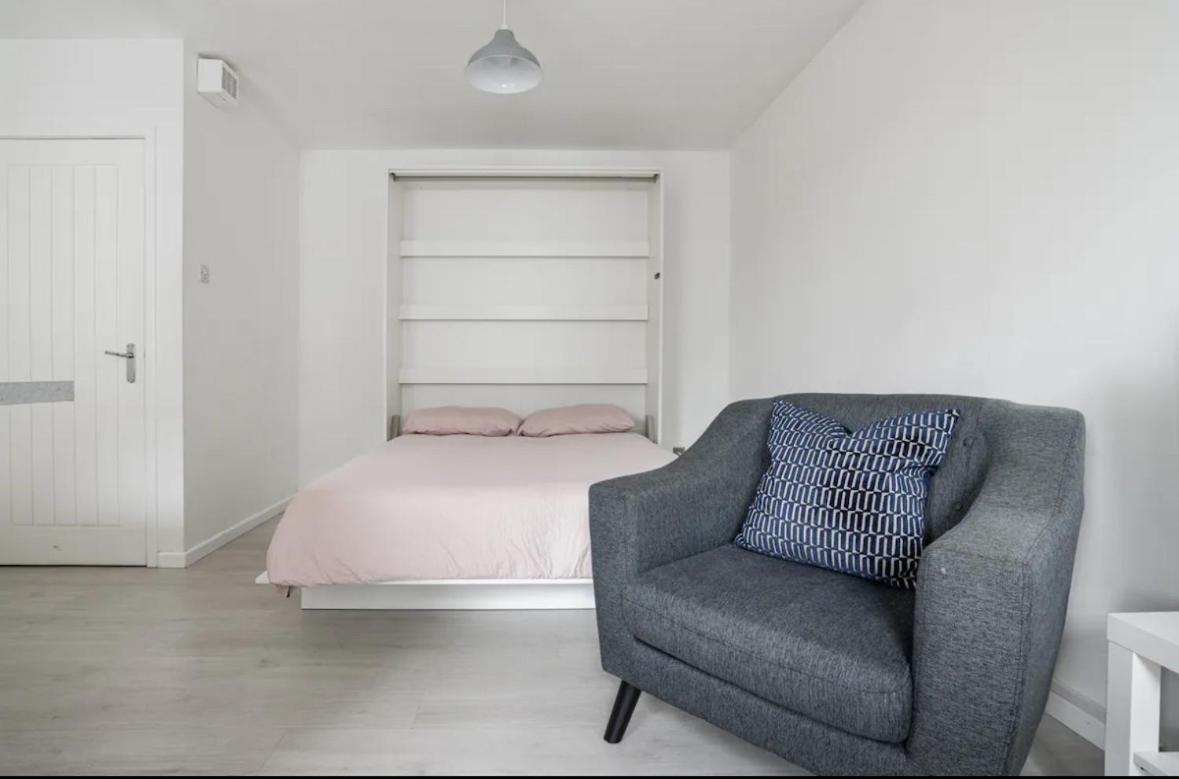 Edinburgh Castle Apartment G1