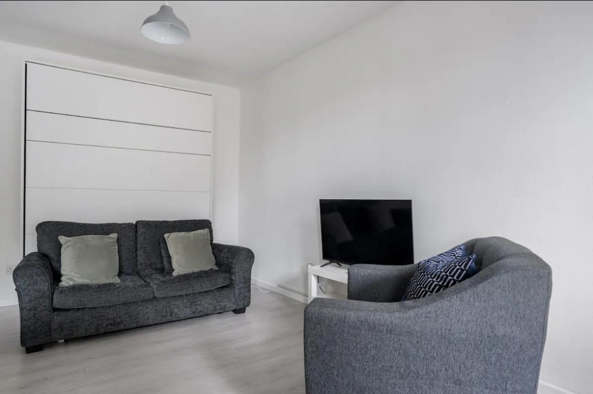 Edinburgh Castle Apartment G1